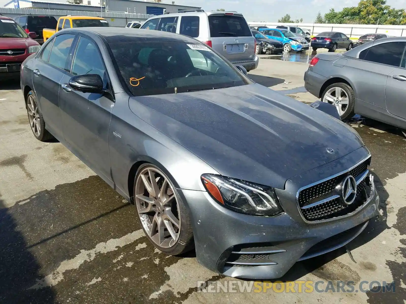 1 Photograph of a damaged car WDDZF6BBXKA574339 MERCEDES-BENZ E AMG 53 4 2019