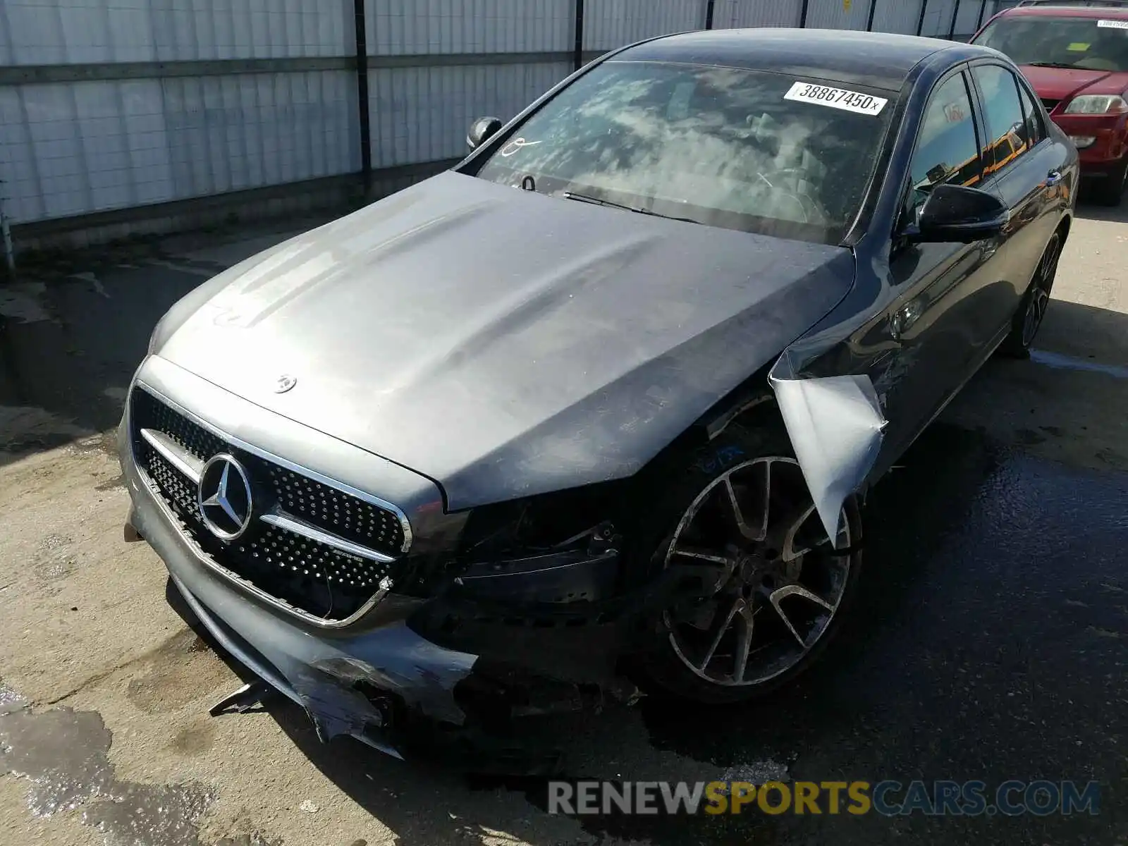 2 Photograph of a damaged car WDDZF6BBXKA574339 MERCEDES-BENZ E AMG 53 4 2019