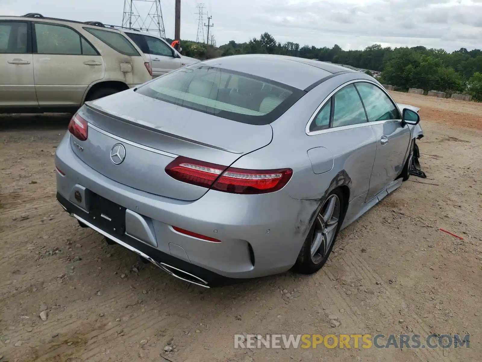 4 Photograph of a damaged car WDD1J6HB0KF079282 MERCEDES-BENZ E-CLASS 2019