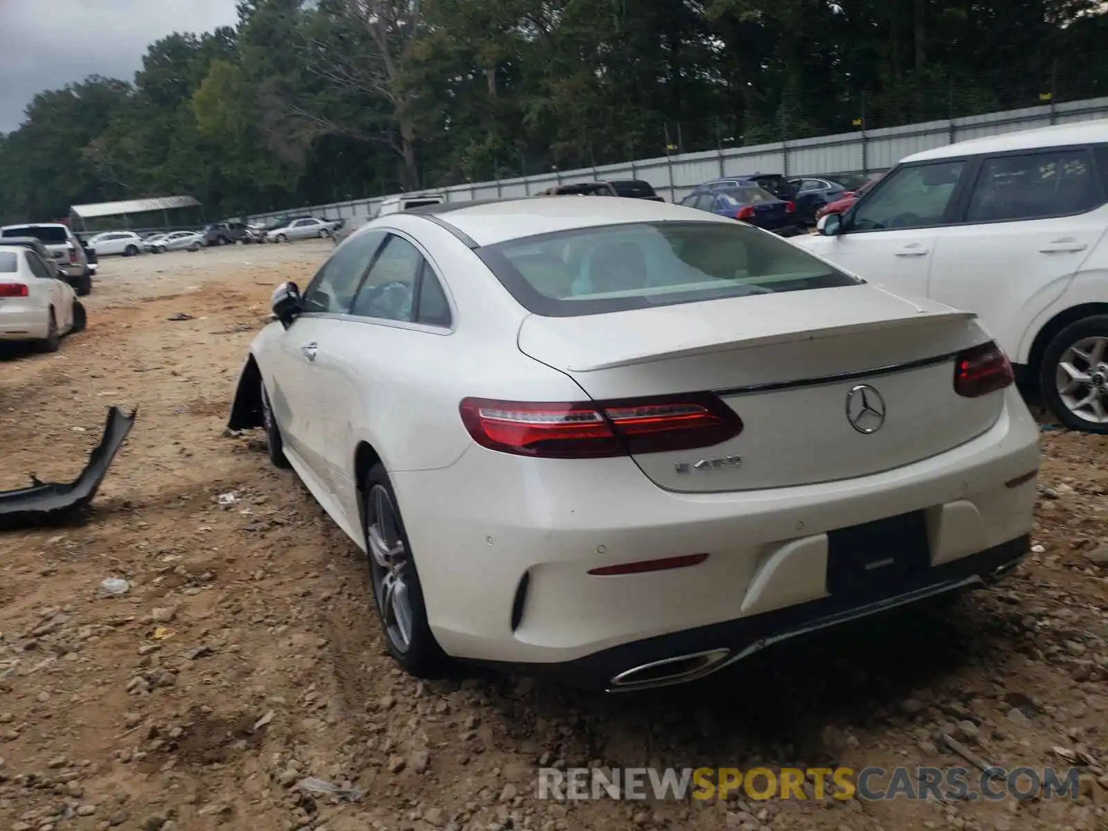 3 Photograph of a damaged car WDD1J6HB1KF091215 MERCEDES-BENZ E-CLASS 2019