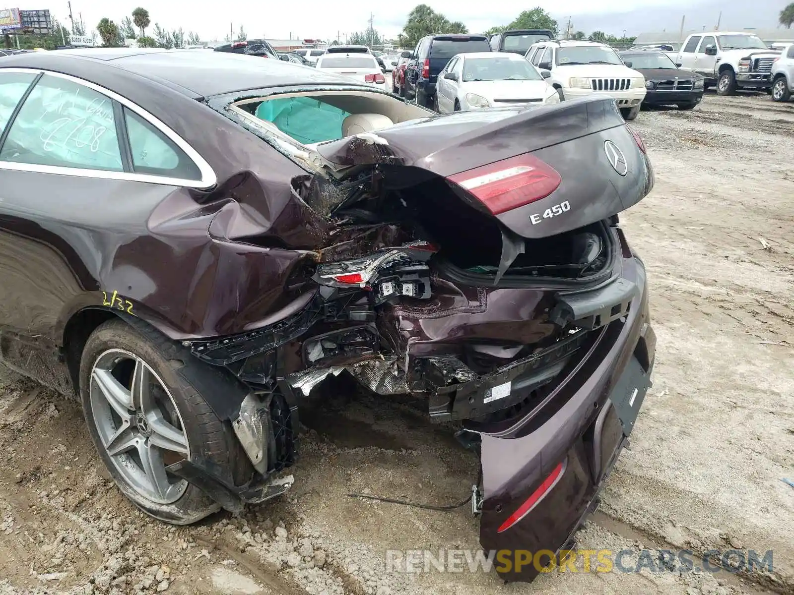 9 Photograph of a damaged car WDD1J6HB1KF108708 MERCEDES-BENZ E-CLASS 2019