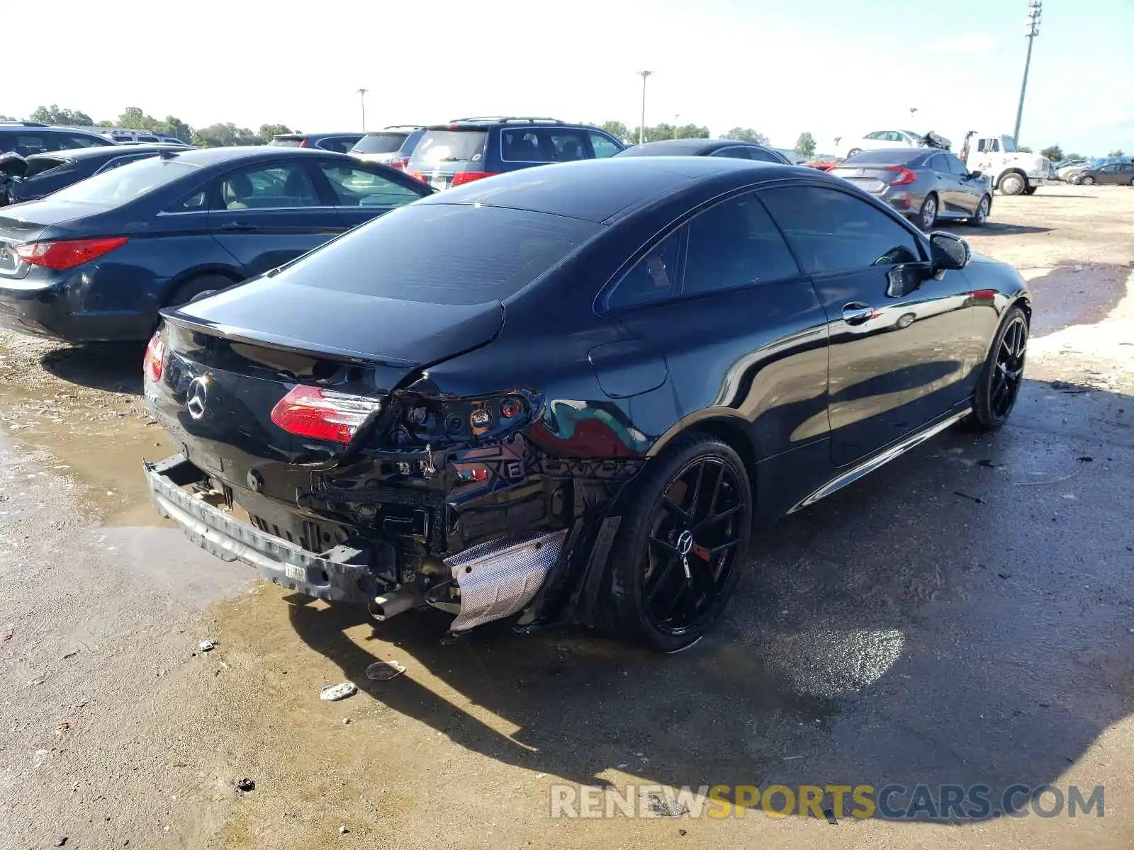 4 Photograph of a damaged car WDD1J6HB5KF087538 MERCEDES-BENZ E-CLASS 2019