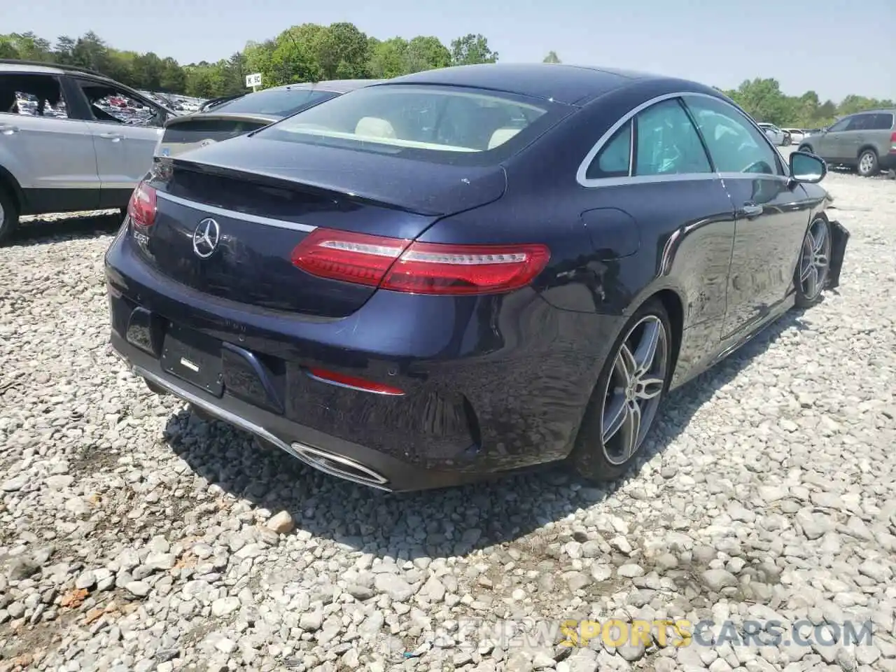 4 Photograph of a damaged car WDD1J6HB8KF118314 MERCEDES-BENZ E-CLASS 2019