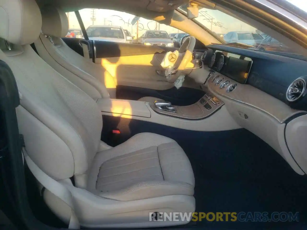 5 Photograph of a damaged car WDD1J6HBXKF117052 MERCEDES-BENZ E-CLASS 2019