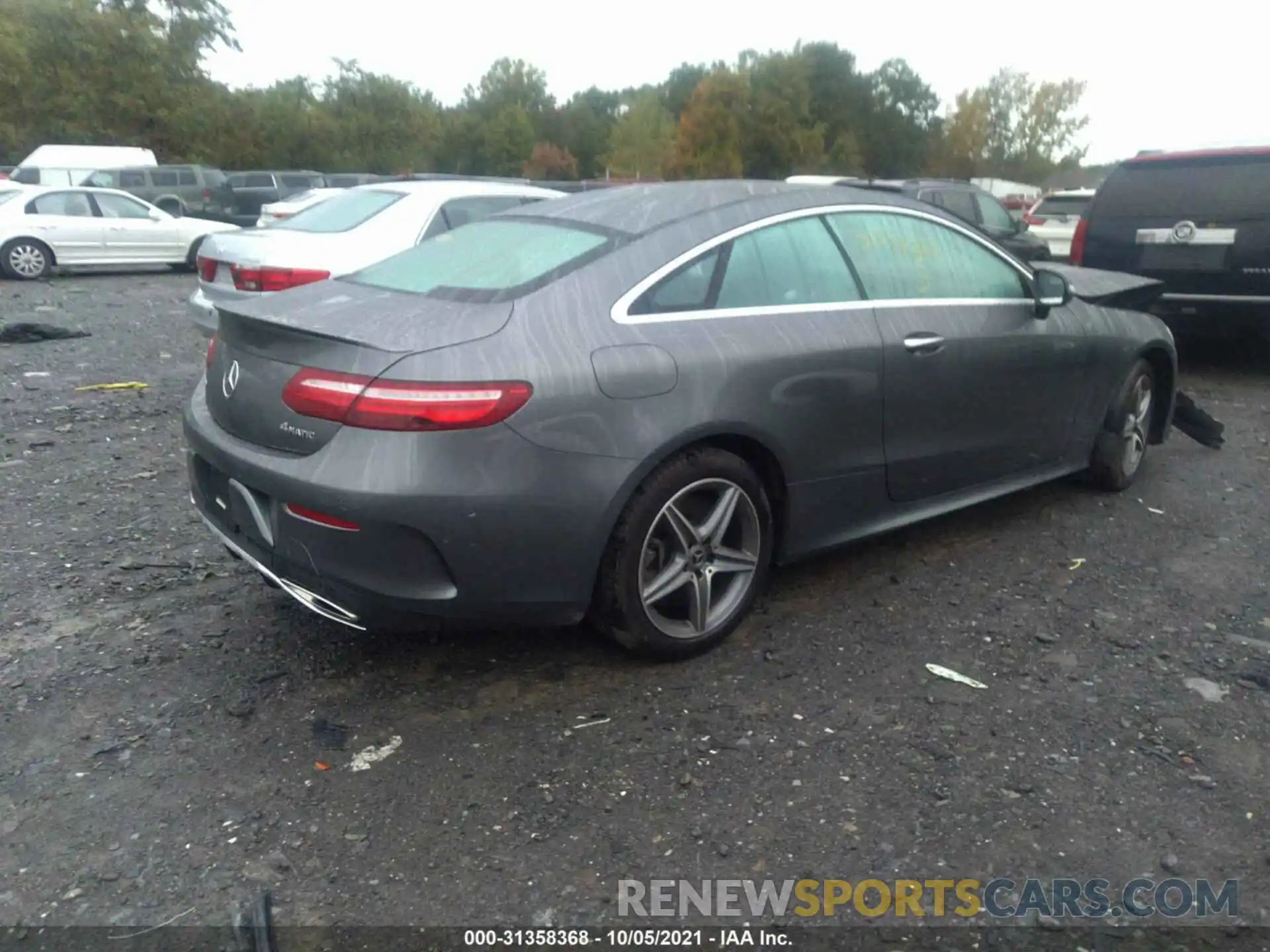 4 Photograph of a damaged car WDD1J6JB1KF081116 MERCEDES-BENZ E-CLASS 2019