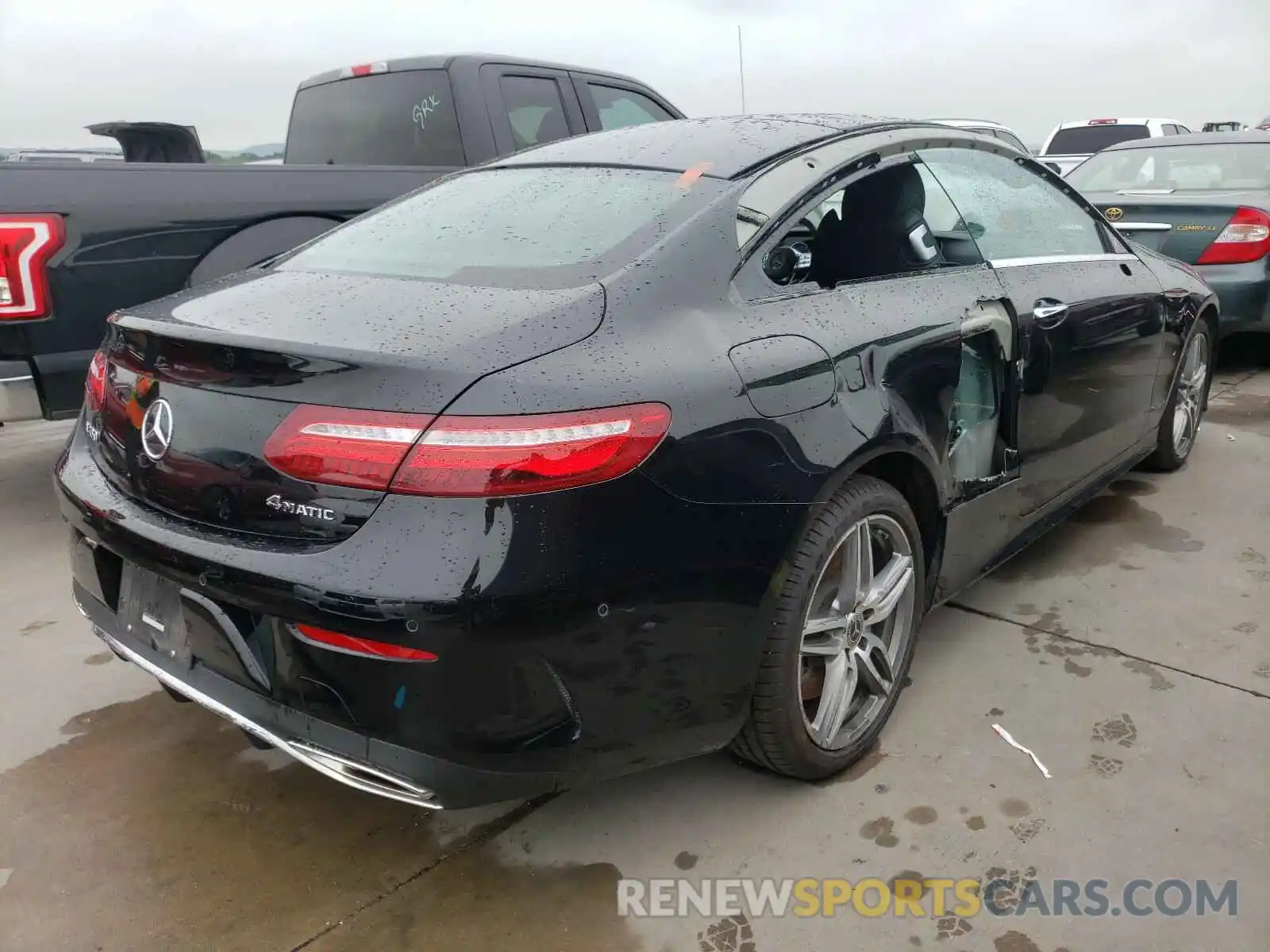 4 Photograph of a damaged car WDD1J6JB2KF105228 MERCEDES-BENZ E CLASS 2019