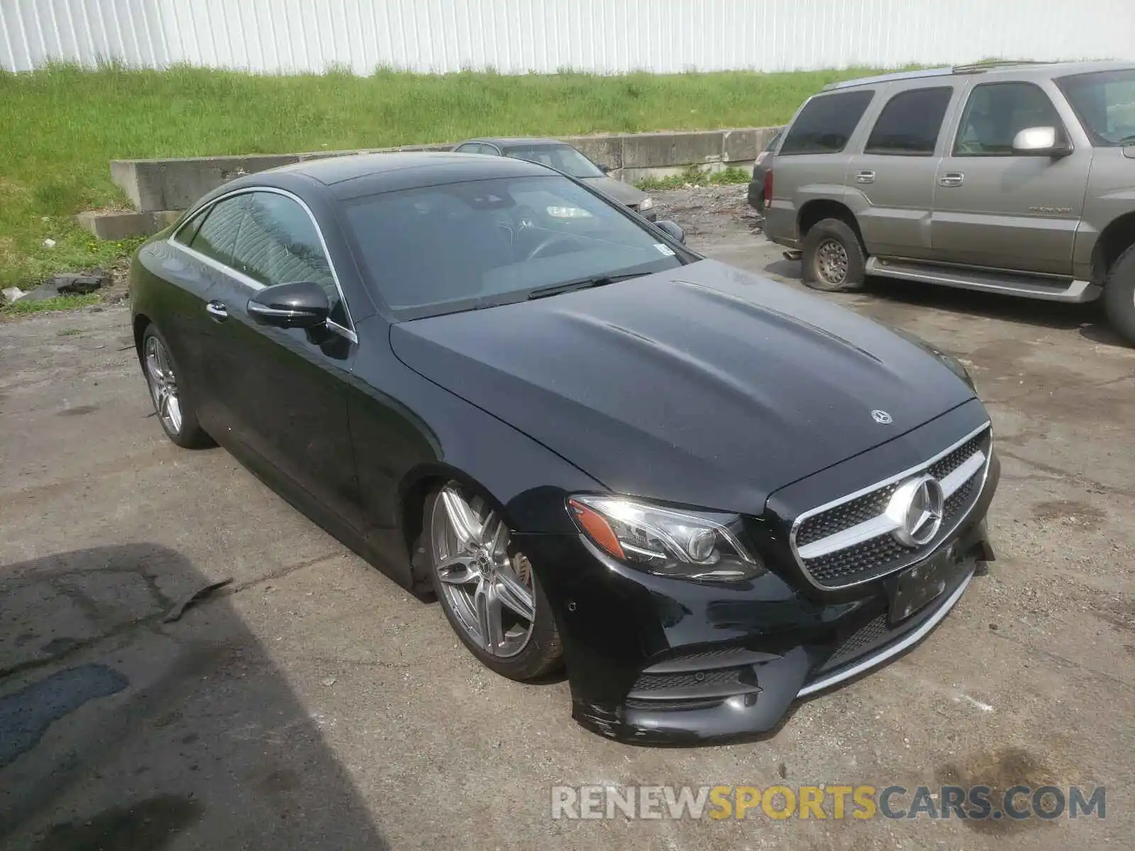 1 Photograph of a damaged car WDD1J6JB5KF088943 MERCEDES-BENZ E CLASS 2019