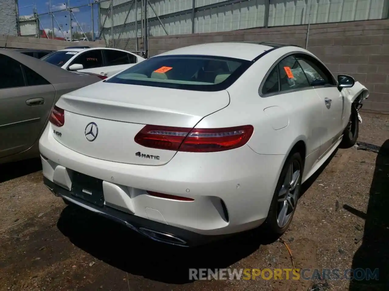 4 Photograph of a damaged car WDD1J6JB8KF118078 MERCEDES-BENZ E-CLASS 2019