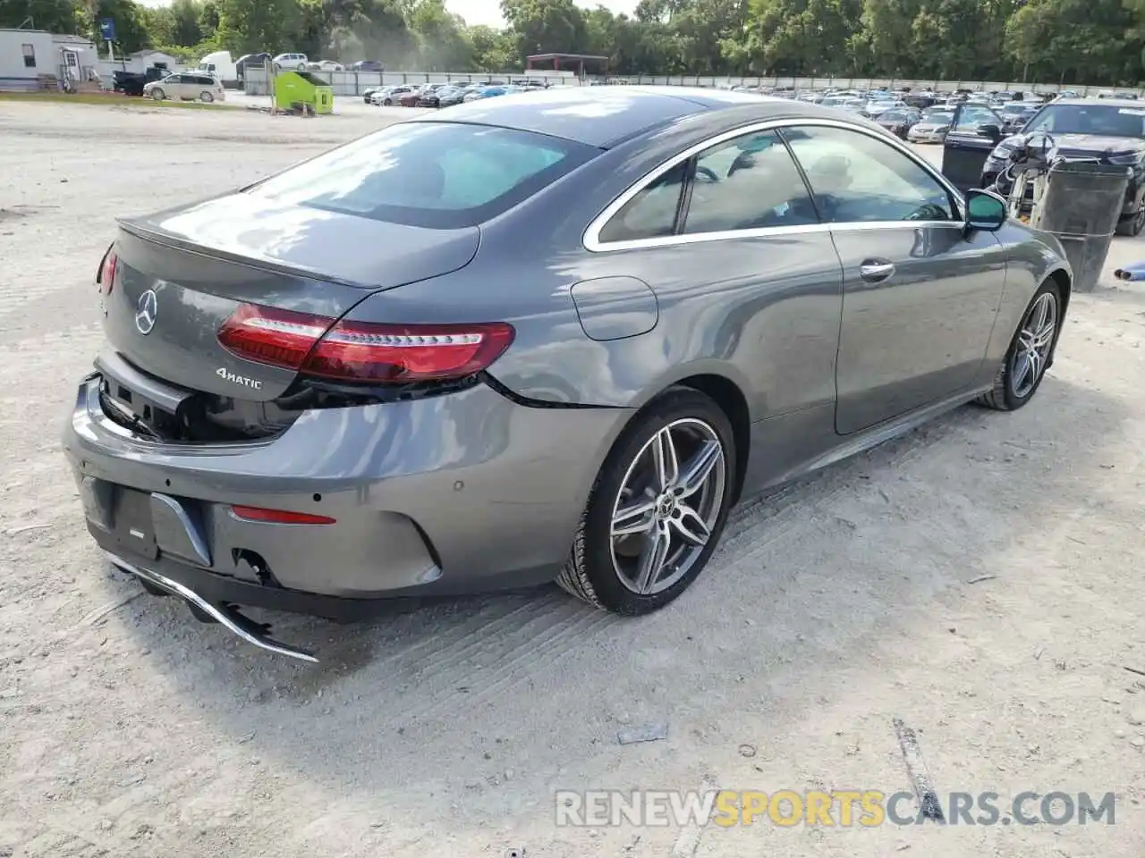 4 Photograph of a damaged car WDD1J6JBXKF095371 MERCEDES-BENZ E-CLASS 2019