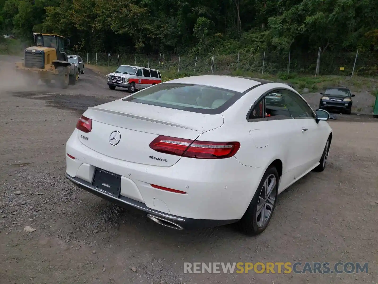 4 Photograph of a damaged car WDD1J6JBXKF095788 MERCEDES-BENZ E-CLASS 2019