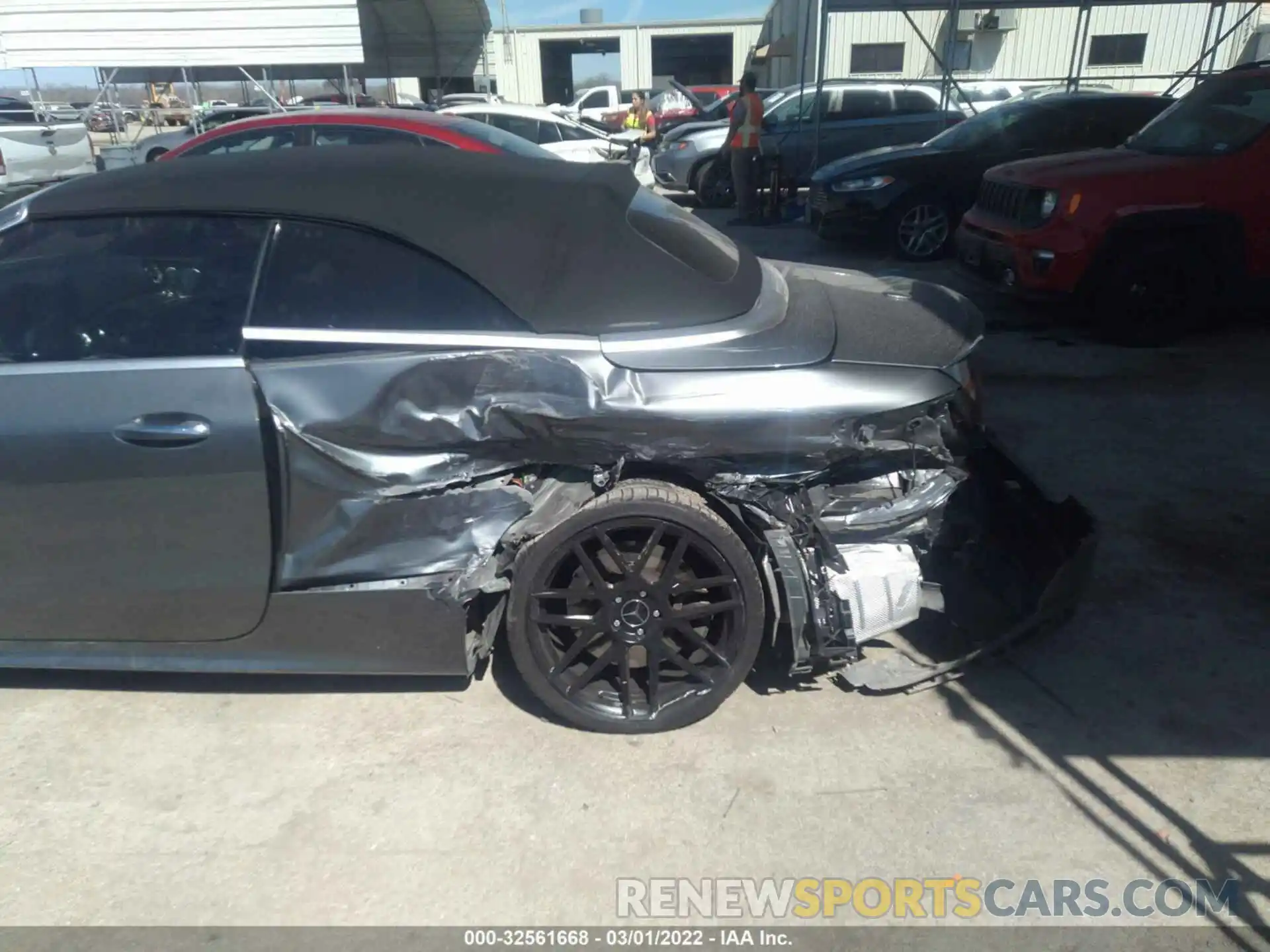 6 Photograph of a damaged car WDD1K6BB8KF090388 MERCEDES-BENZ E-CLASS 2019