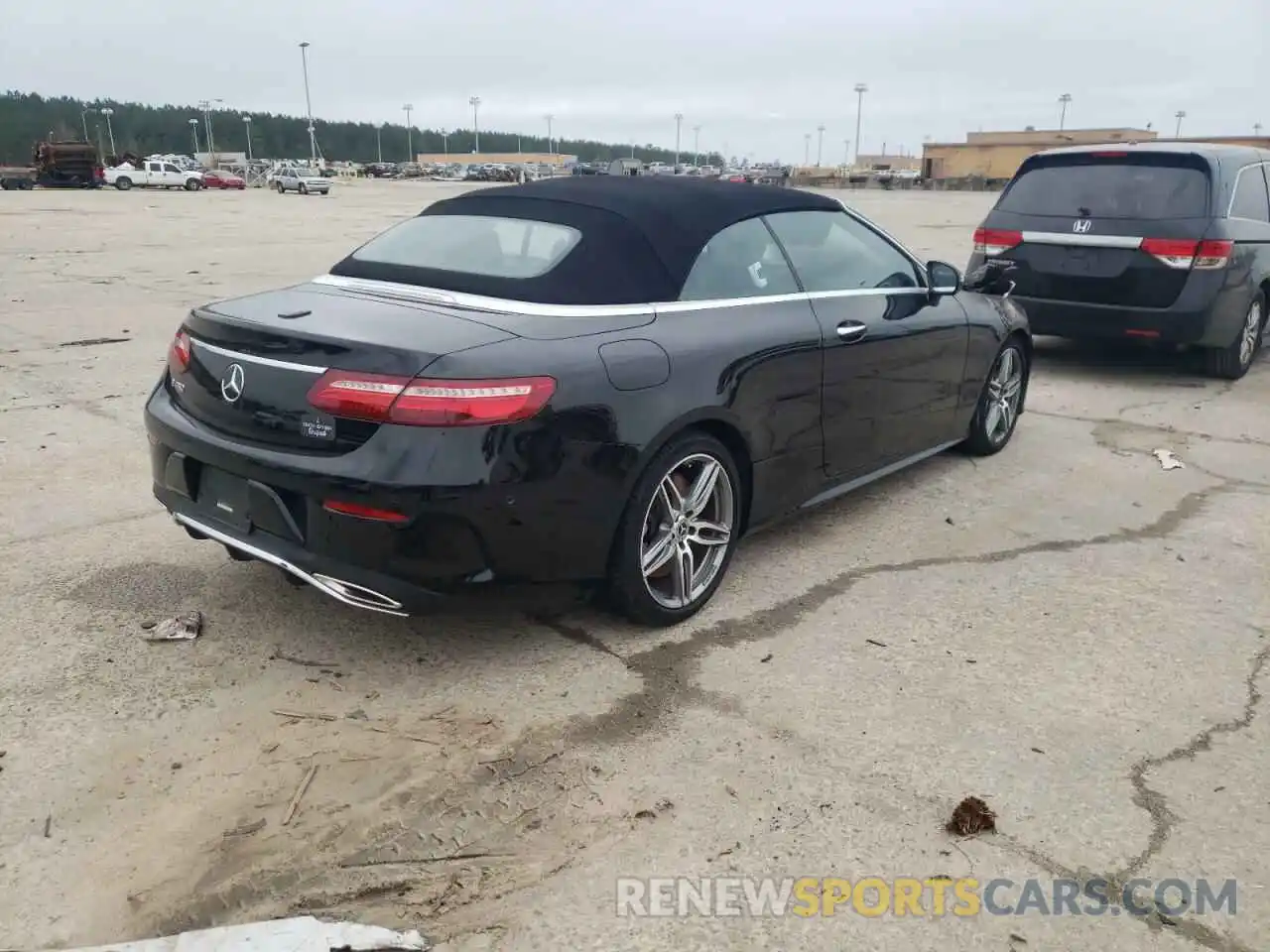 4 Photograph of a damaged car WDD1K6HB1KF081877 MERCEDES-BENZ E-CLASS 2019