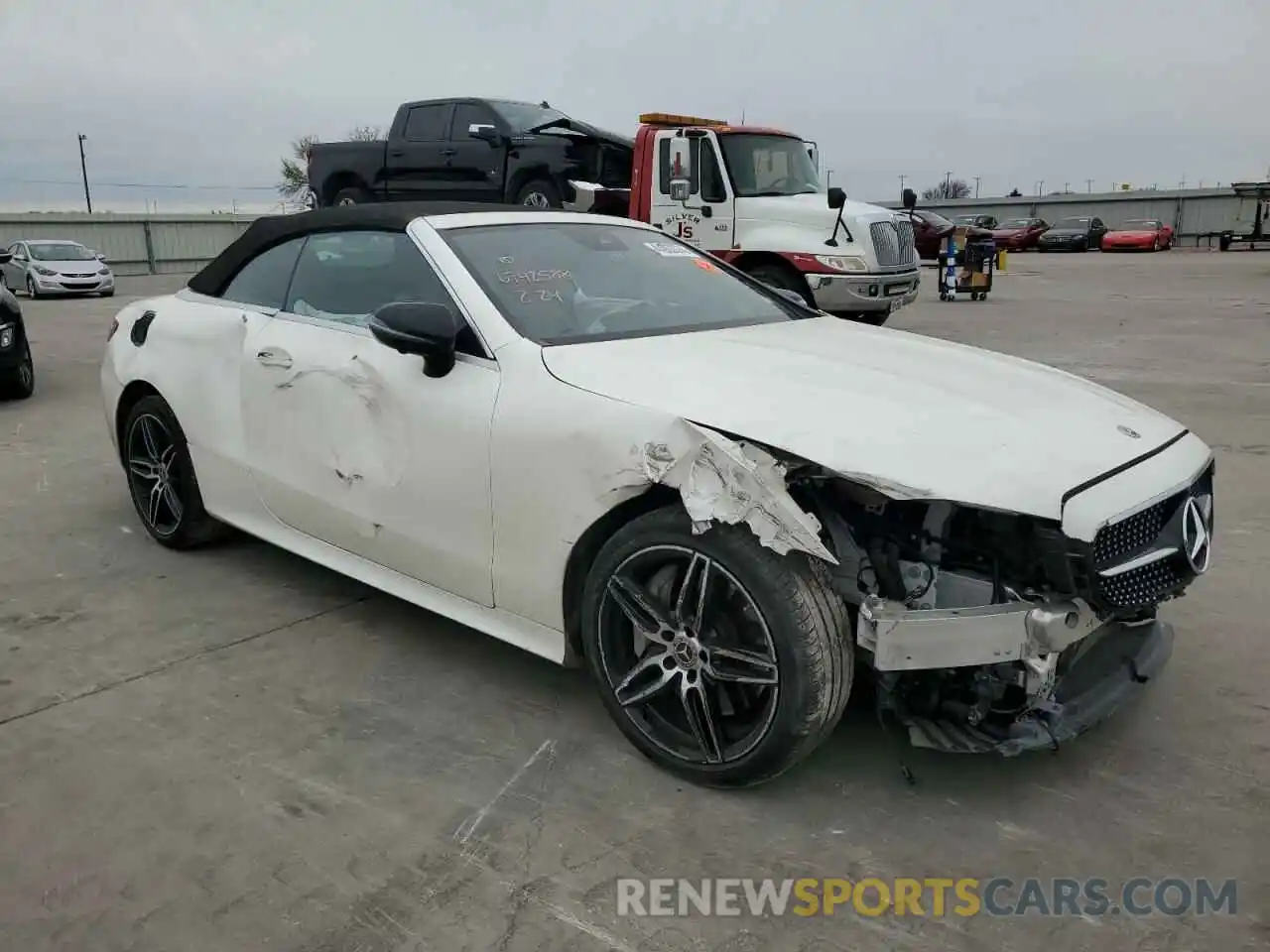 4 Photograph of a damaged car WDD1K6HB1KF110035 MERCEDES-BENZ E-CLASS 2019