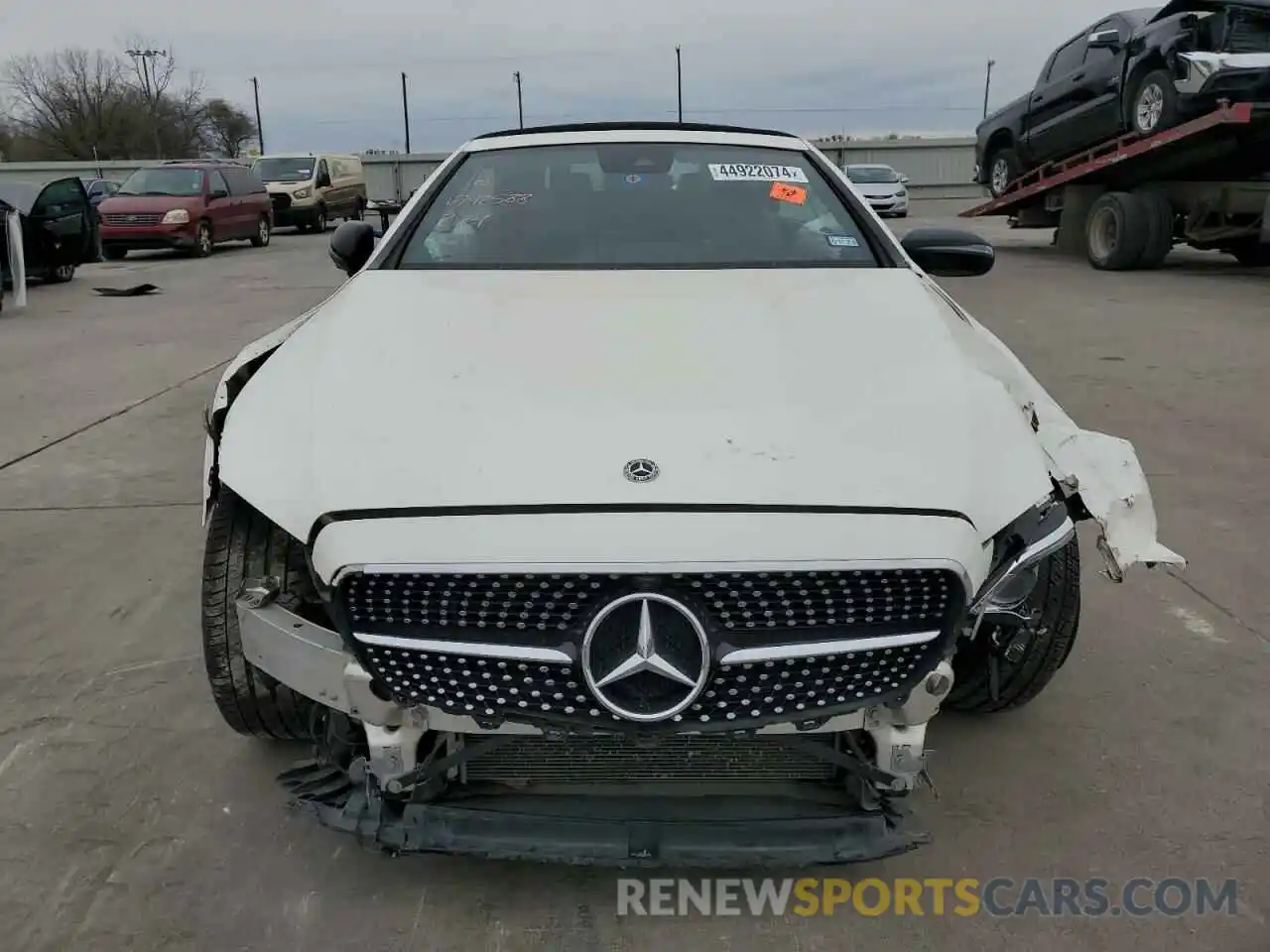 5 Photograph of a damaged car WDD1K6HB1KF110035 MERCEDES-BENZ E-CLASS 2019