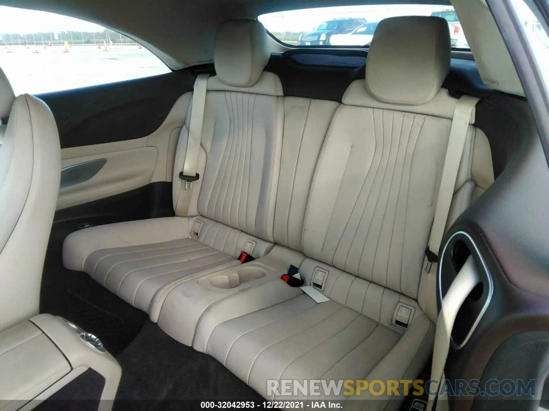 8 Фотография поврежденного автомобиля WDD1K6HB5KF115996 MERCEDES-BENZ E-CLASS 2019