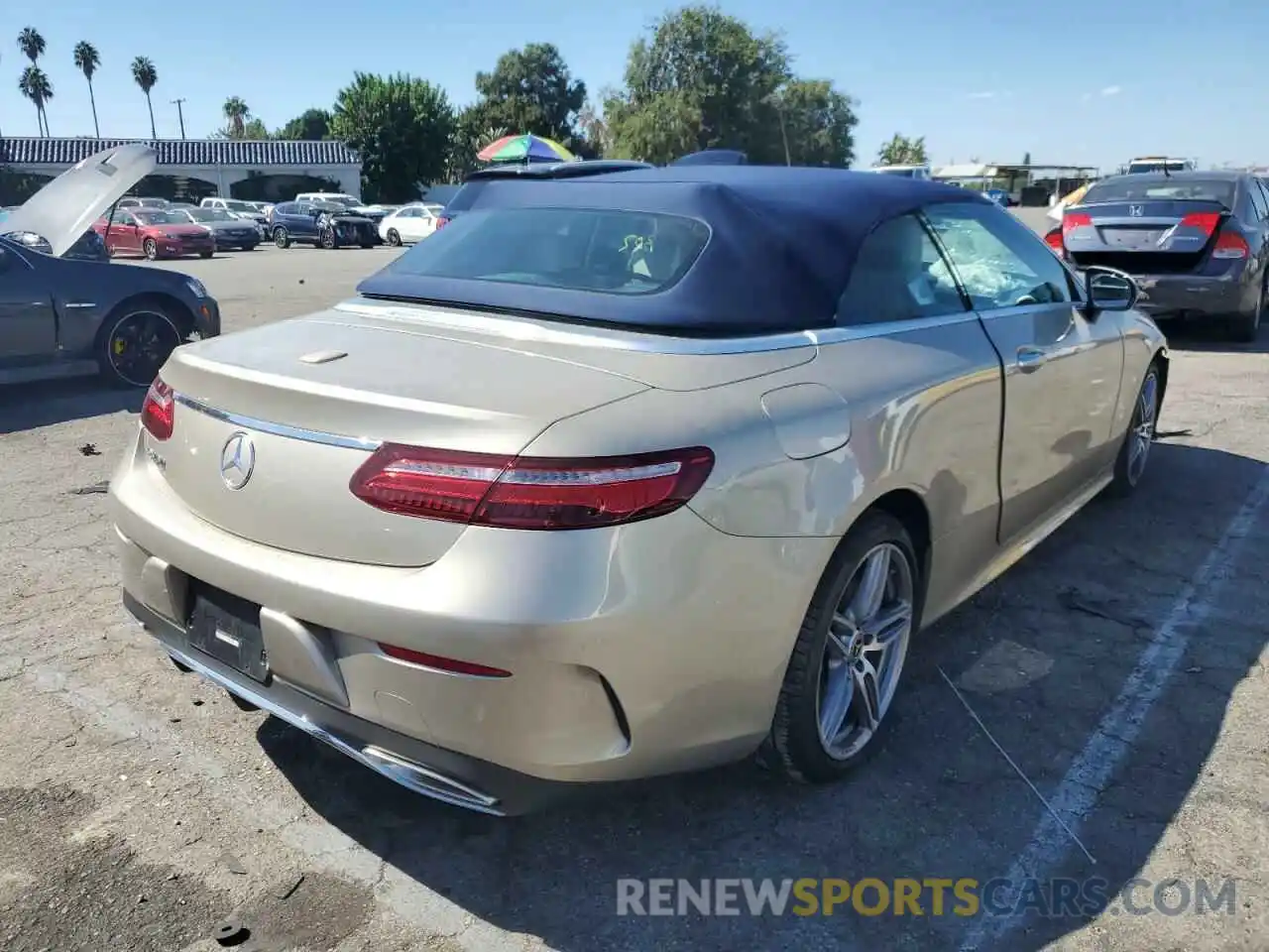 4 Photograph of a damaged car WDD1K6HB6KF094320 MERCEDES-BENZ E-CLASS 2019