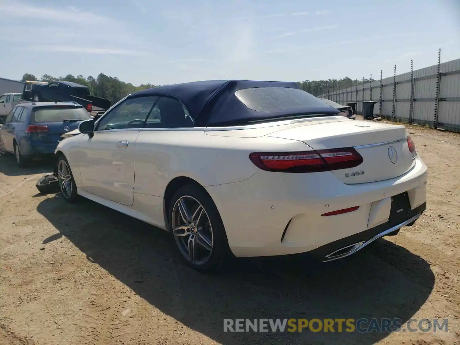 3 Photograph of a damaged car WDD1K6JB0KF080732 MERCEDES-BENZ E CLASS 2019