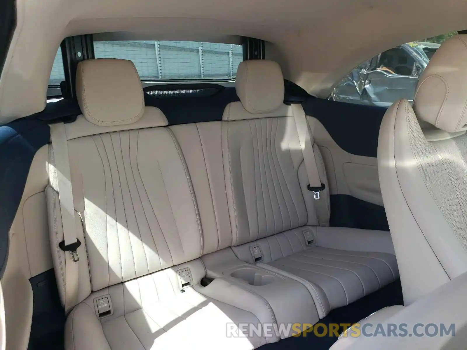 6 Фотография поврежденного автомобиля WDD1K6JB0KF080732 MERCEDES-BENZ E CLASS 2019