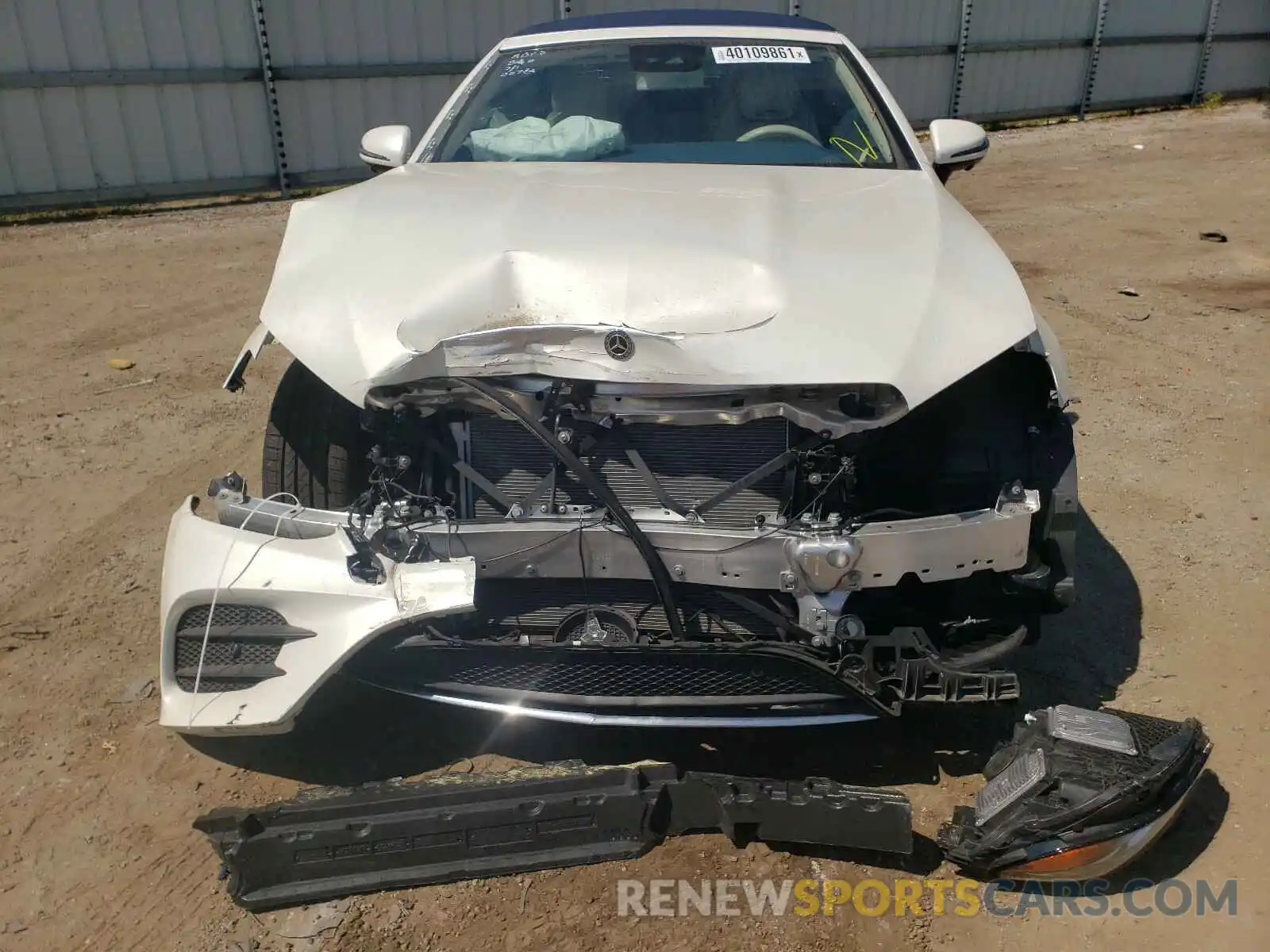 9 Photograph of a damaged car WDD1K6JB0KF080732 MERCEDES-BENZ E CLASS 2019