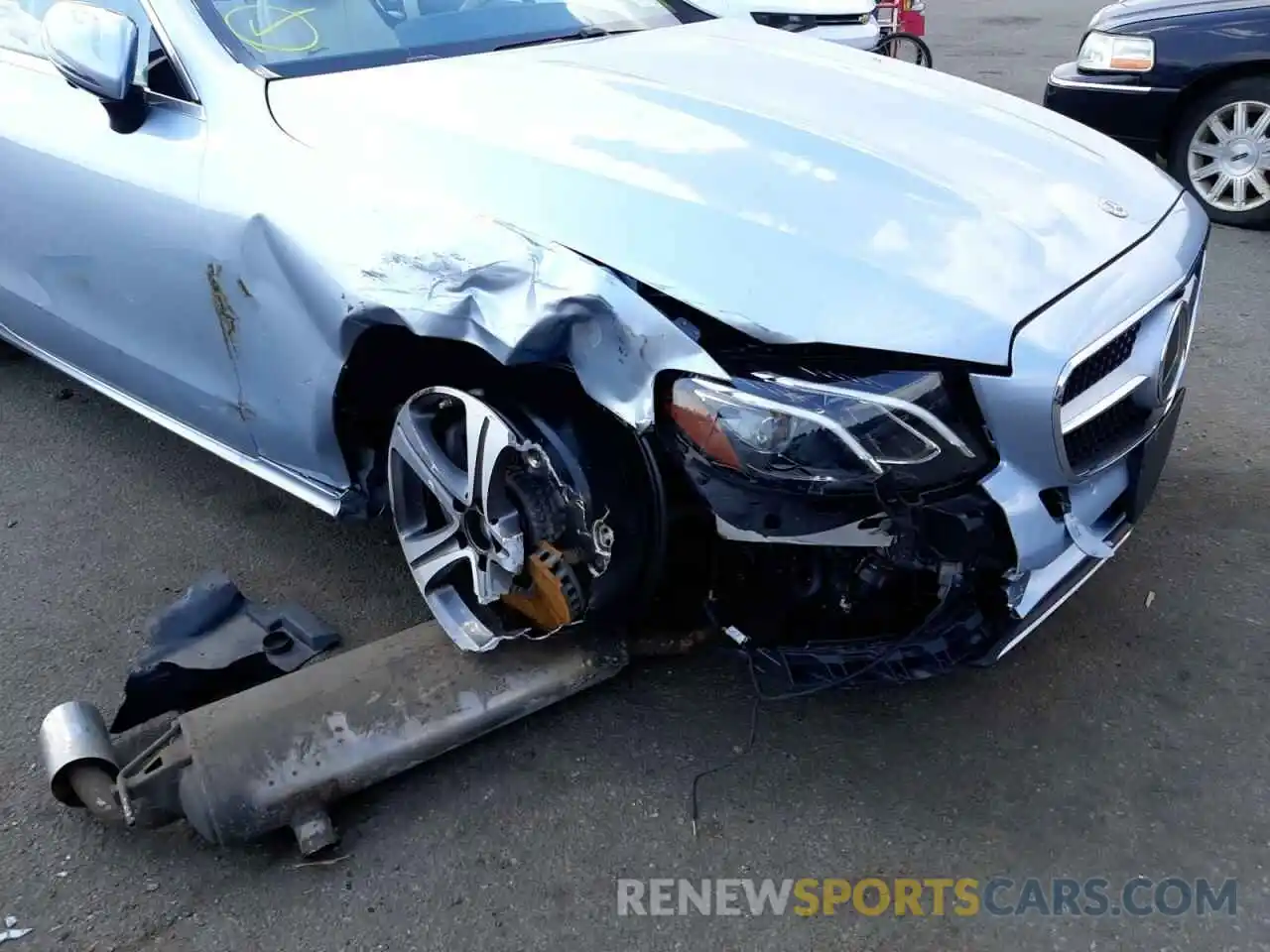 9 Photograph of a damaged car WDD1K6JB6KF103141 MERCEDES-BENZ E-CLASS 2019