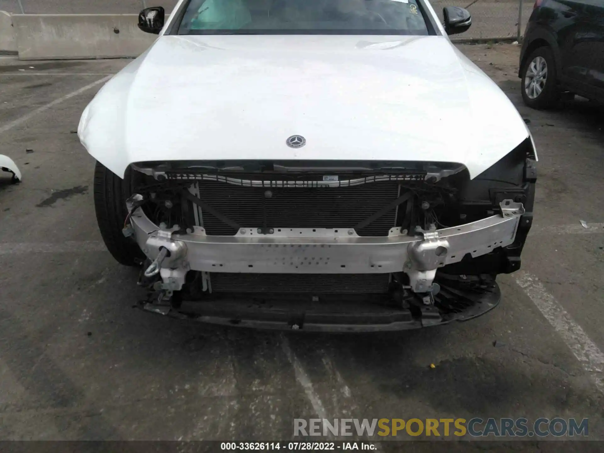 6 Photograph of a damaged car WDDZF4JB0KA561718 MERCEDES-BENZ E-CLASS 2019