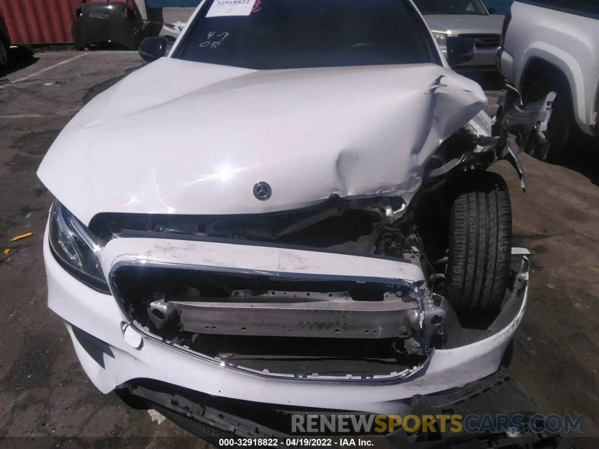 6 Photograph of a damaged car WDDZF4JB0KA573223 MERCEDES-BENZ E-CLASS 2019