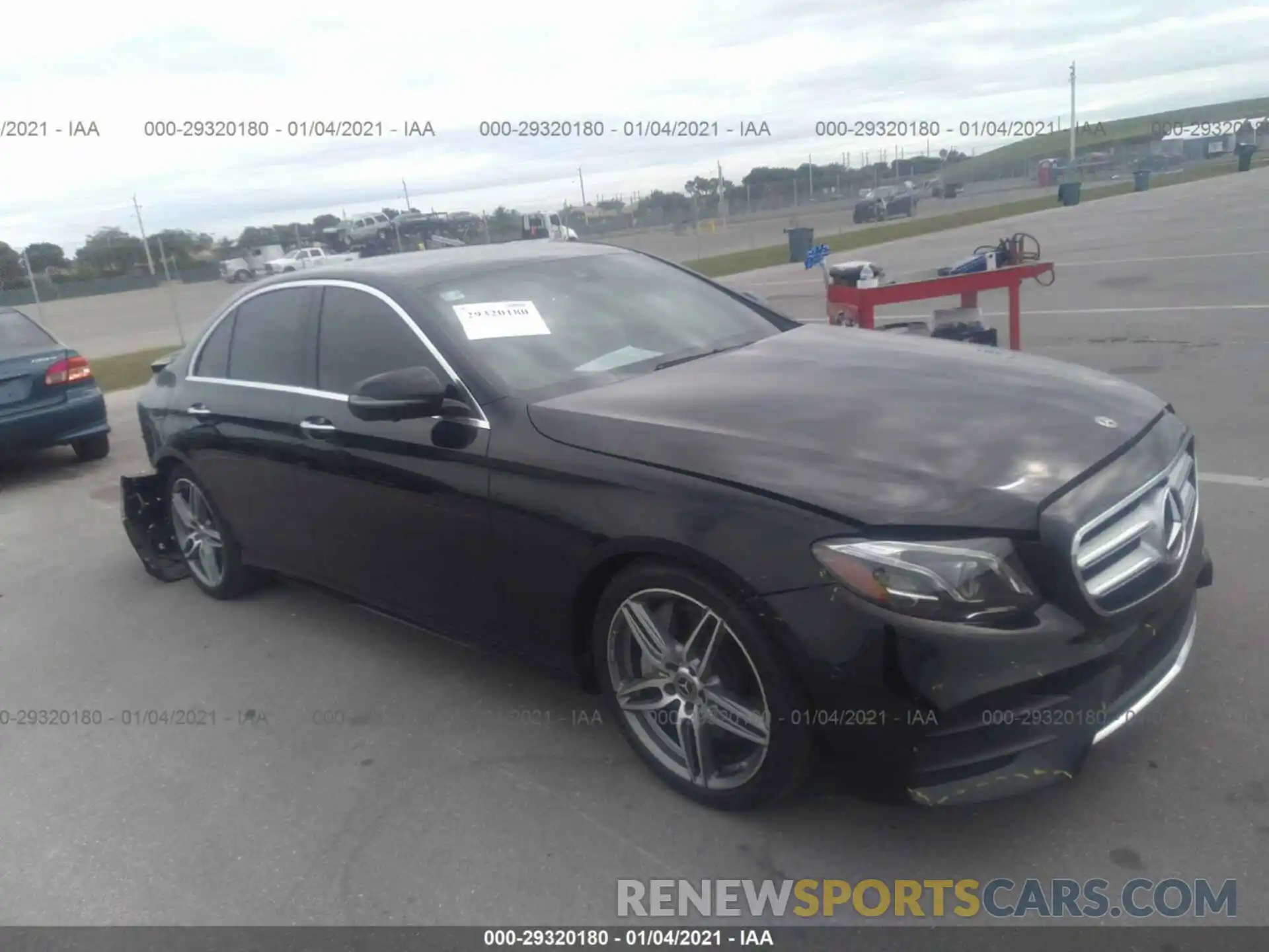 1 Photograph of a damaged car WDDZF4JB0KA577207 MERCEDES-BENZ E-CLASS 2019