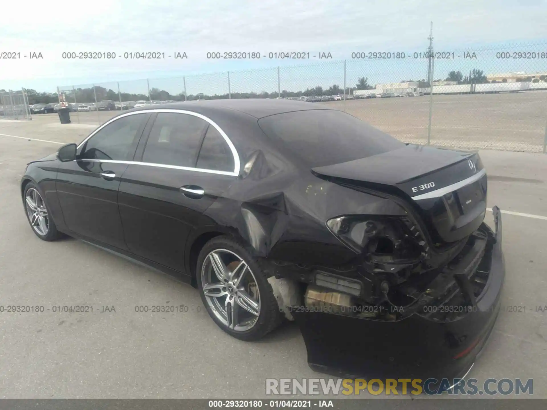 3 Photograph of a damaged car WDDZF4JB0KA577207 MERCEDES-BENZ E-CLASS 2019