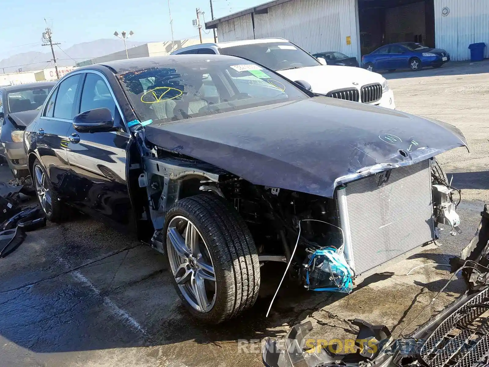 1 Photograph of a damaged car WDDZF4JB0KA590037 MERCEDES-BENZ E CLASS 2019