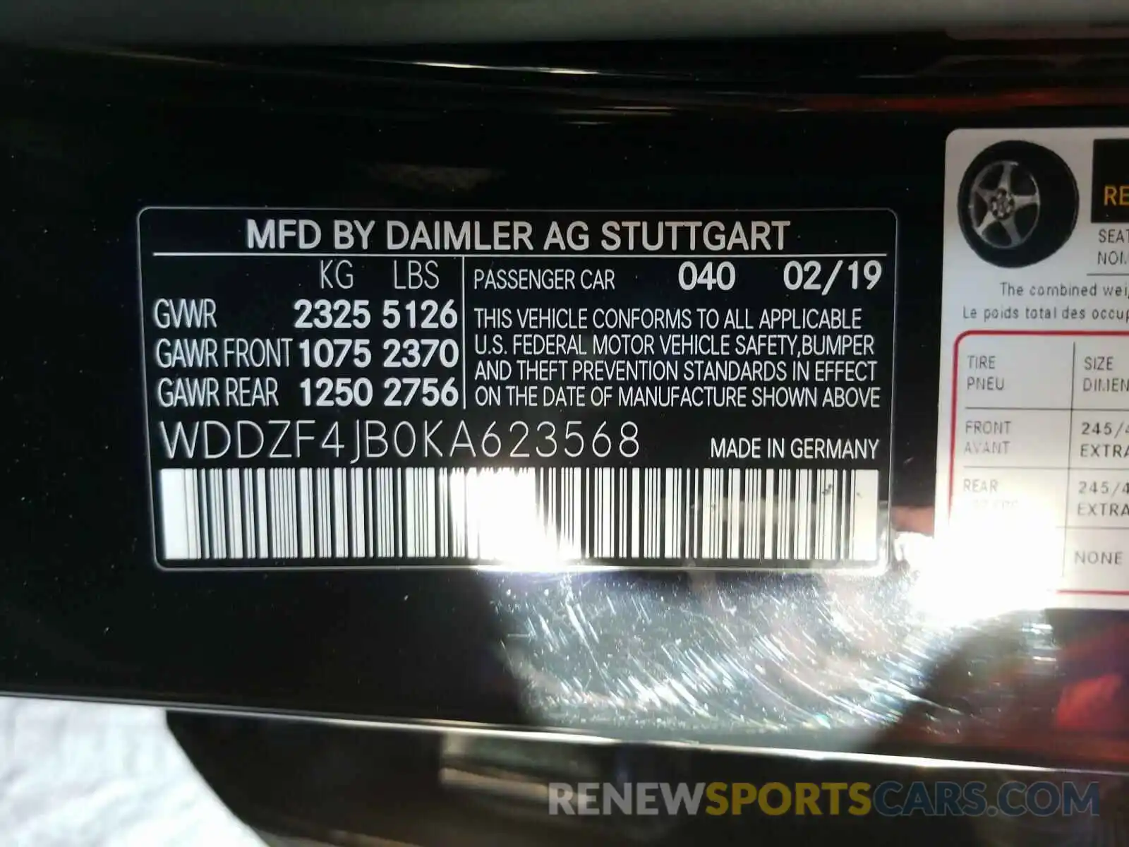 10 Photograph of a damaged car WDDZF4JB0KA623568 MERCEDES-BENZ E CLASS 2019