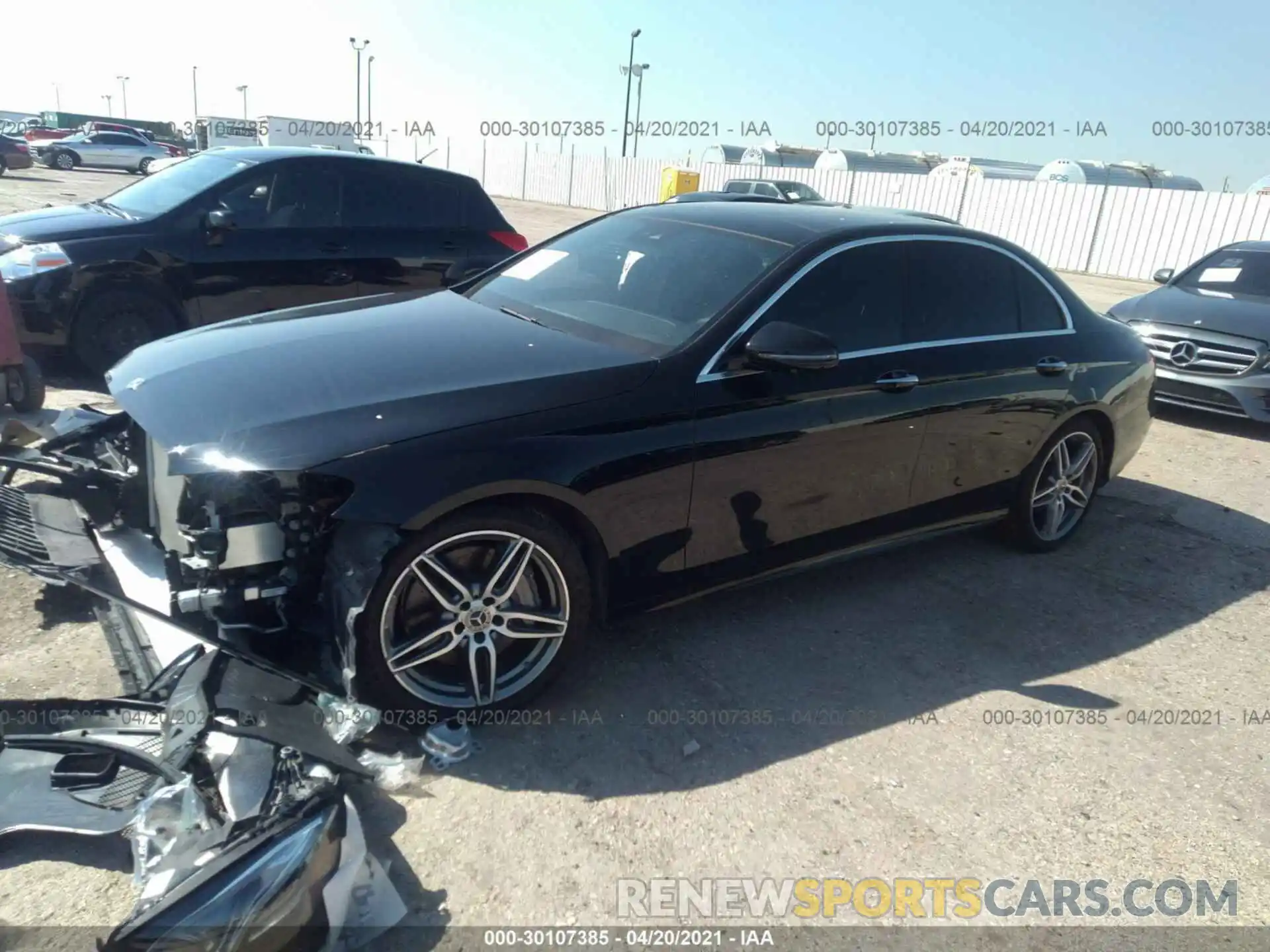 2 Photograph of a damaged car WDDZF4JB0KA659373 MERCEDES-BENZ E-CLASS 2019