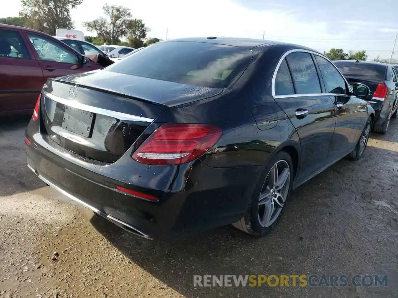 4 Photograph of a damaged car WDDZF4JB1KA508820 MERCEDES-BENZ E-CLASS 2019