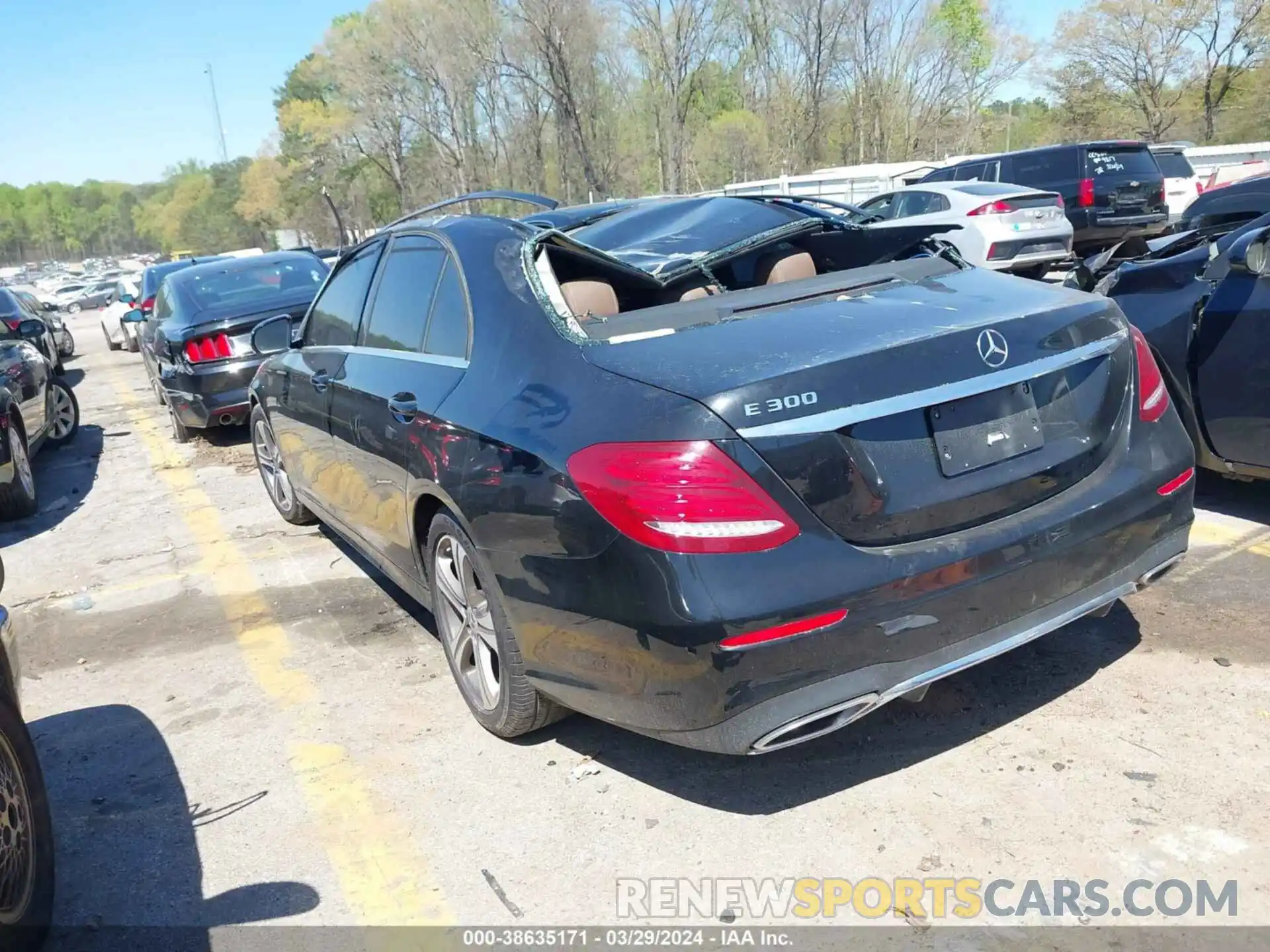 3 Photograph of a damaged car WDDZF4JB1KA514813 MERCEDES-BENZ E-CLASS 2019