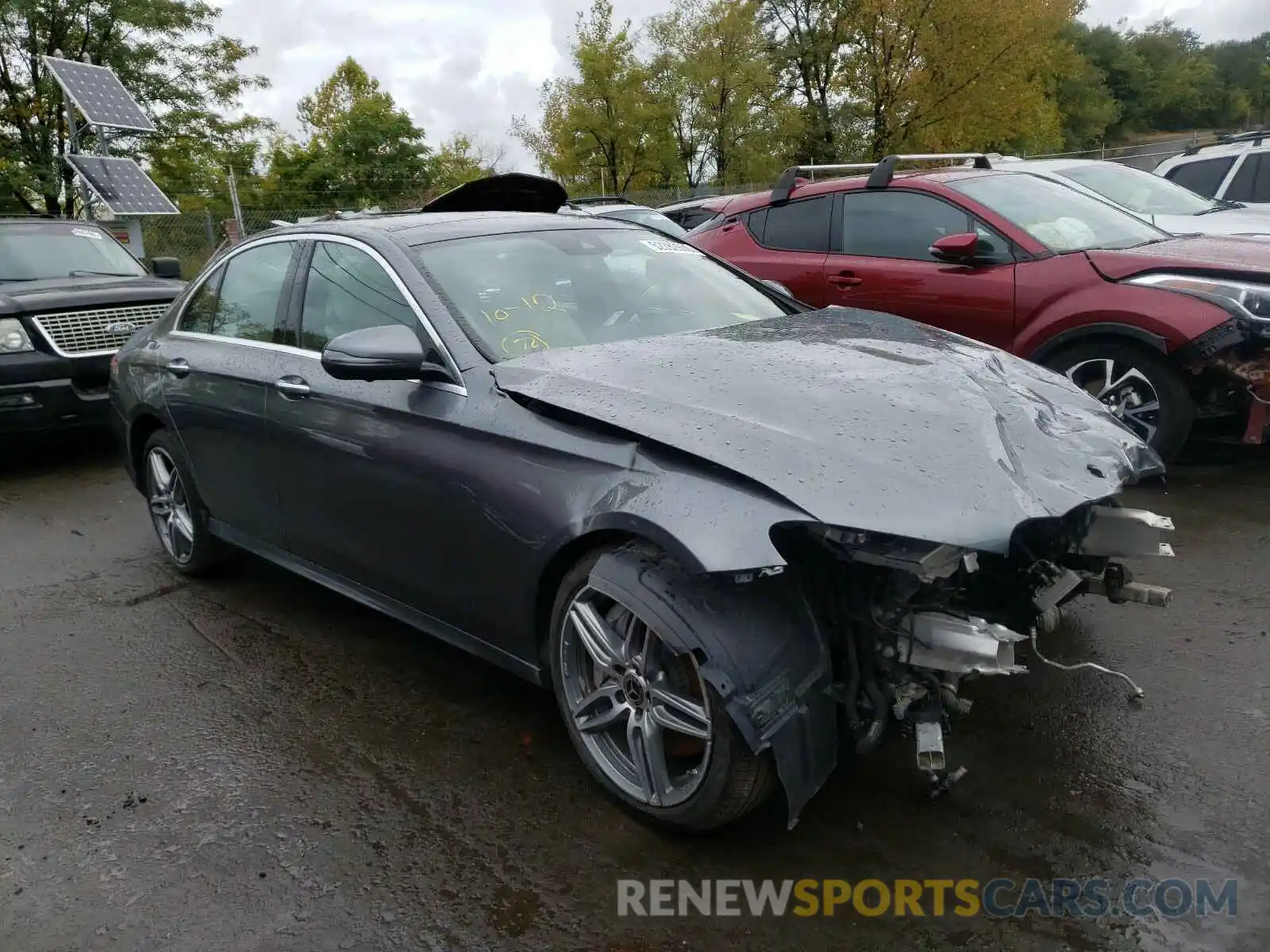 1 Photograph of a damaged car WDDZF4JB1KA557063 MERCEDES-BENZ E CLASS 2019