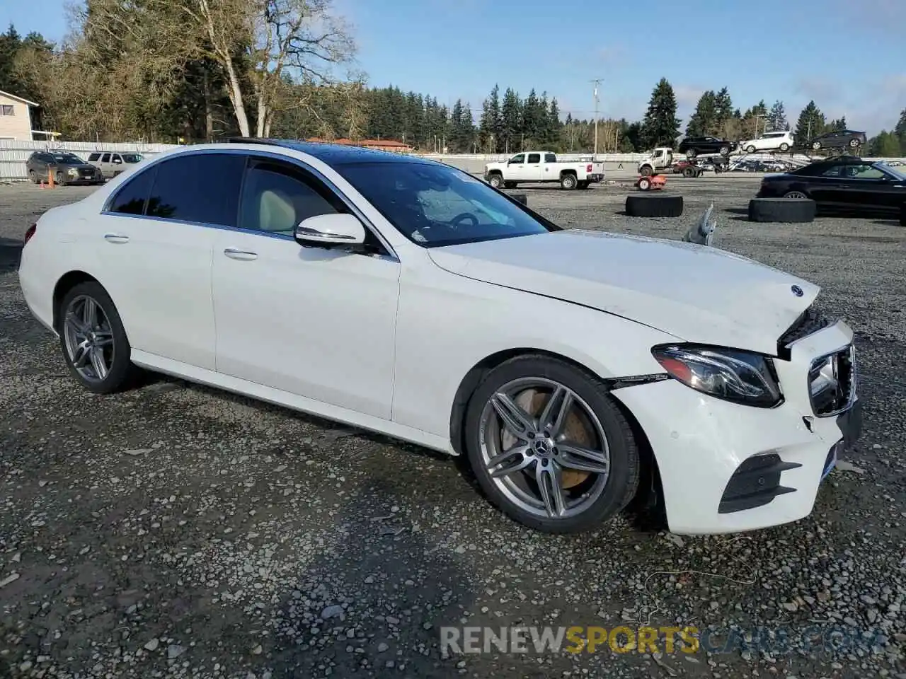 4 Photograph of a damaged car WDDZF4JB1KA633199 MERCEDES-BENZ E-CLASS 2019