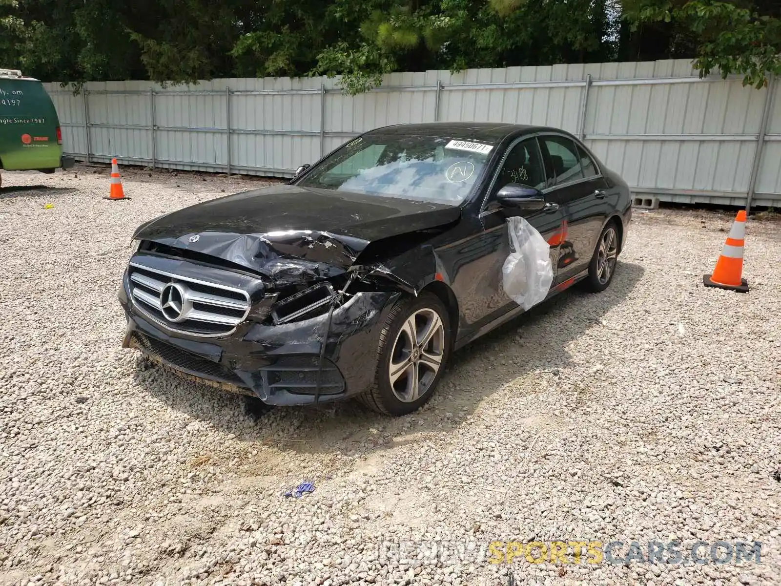 2 Photograph of a damaged car WDDZF4JB2KA488111 MERCEDES-BENZ E-CLASS 2019