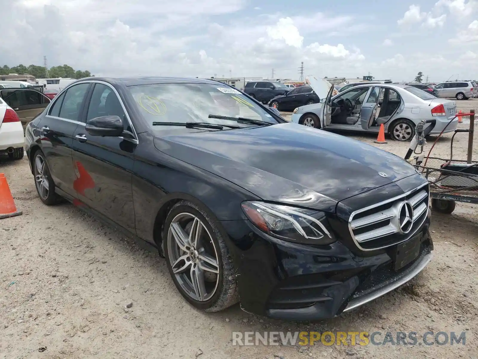 1 Photograph of a damaged car WDDZF4JB2KA490151 MERCEDES-BENZ E-CLASS 2019