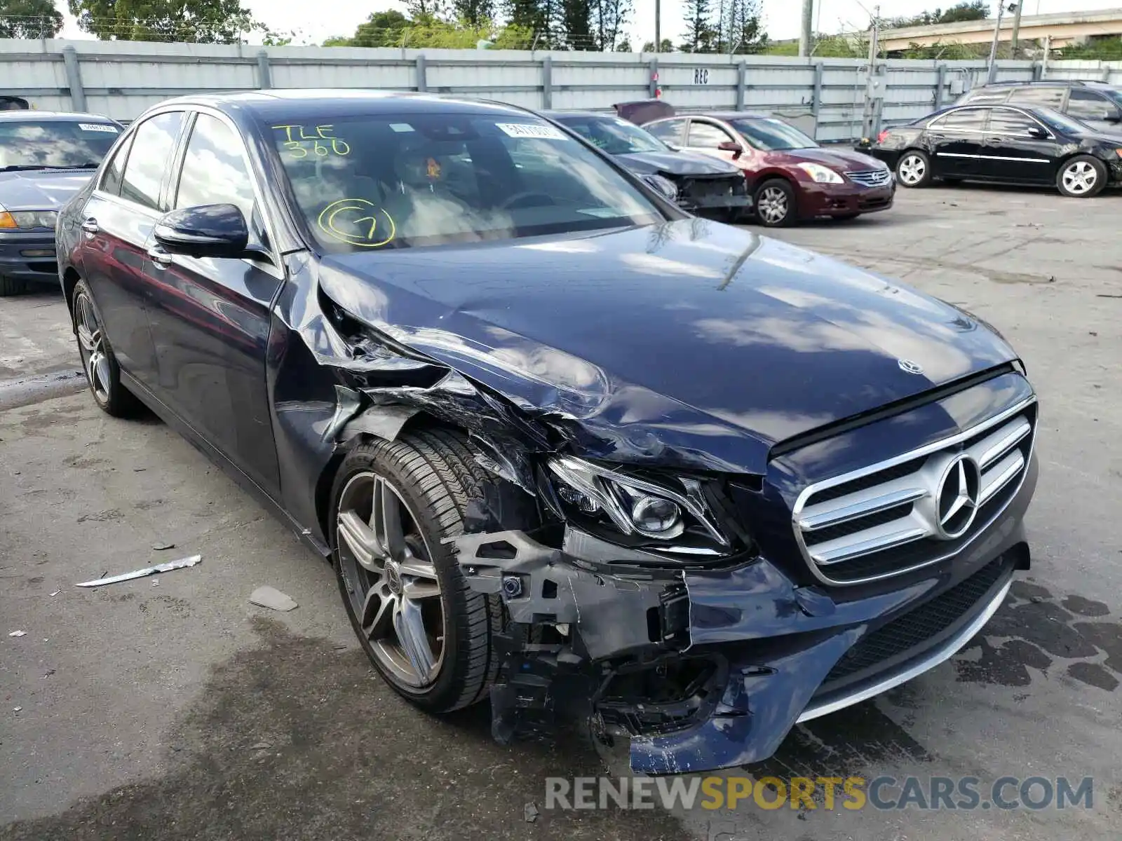 1 Photograph of a damaged car WDDZF4JB2KA508731 MERCEDES-BENZ E CLASS 2019