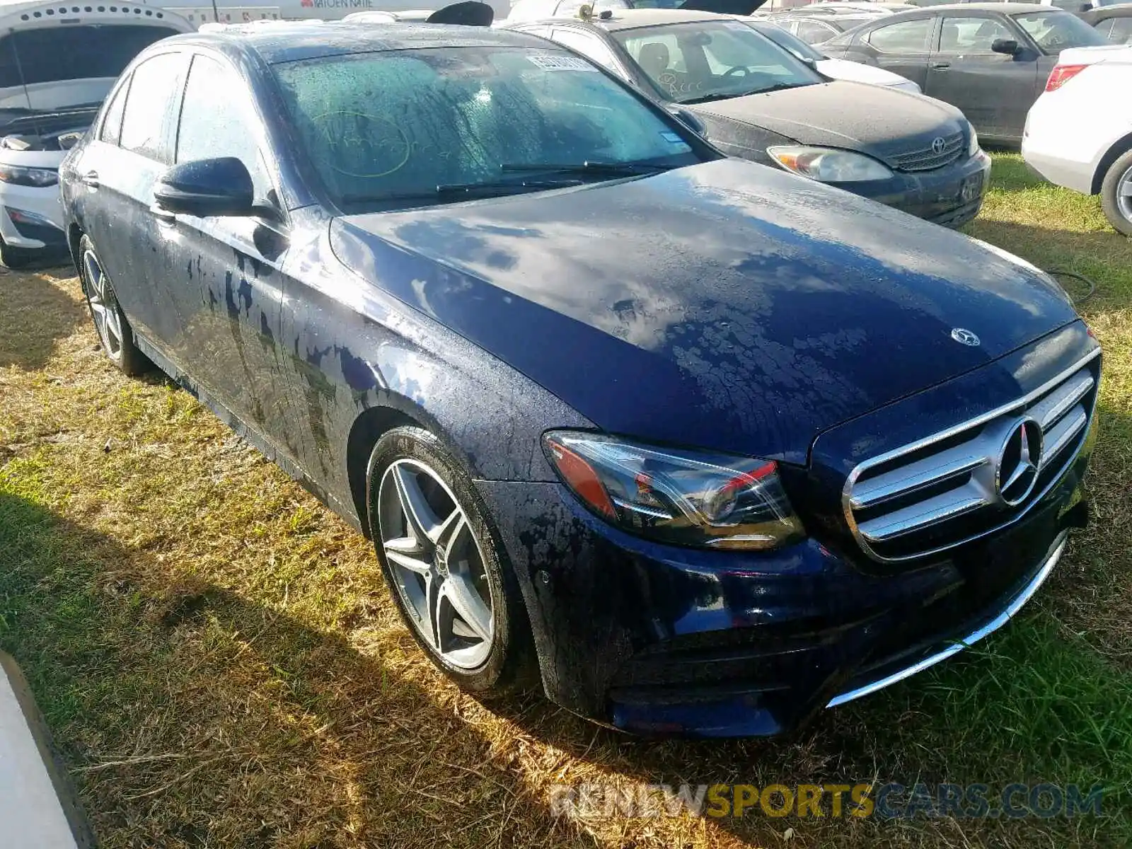 1 Photograph of a damaged car WDDZF4JB2KA516814 MERCEDES-BENZ E CLASS 2019