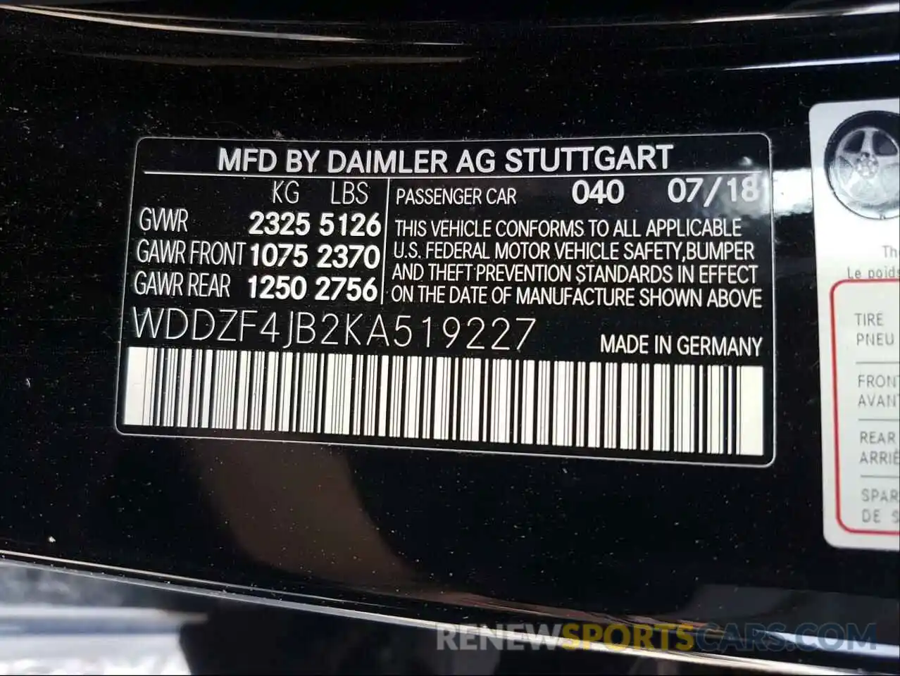 10 Photograph of a damaged car WDDZF4JB2KA519227 MERCEDES-BENZ E-CLASS 2019