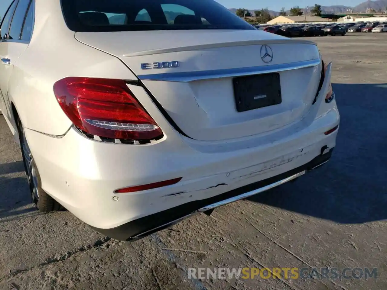 9 Photograph of a damaged car WDDZF4JB2KA522046 MERCEDES-BENZ E-CLASS 2019