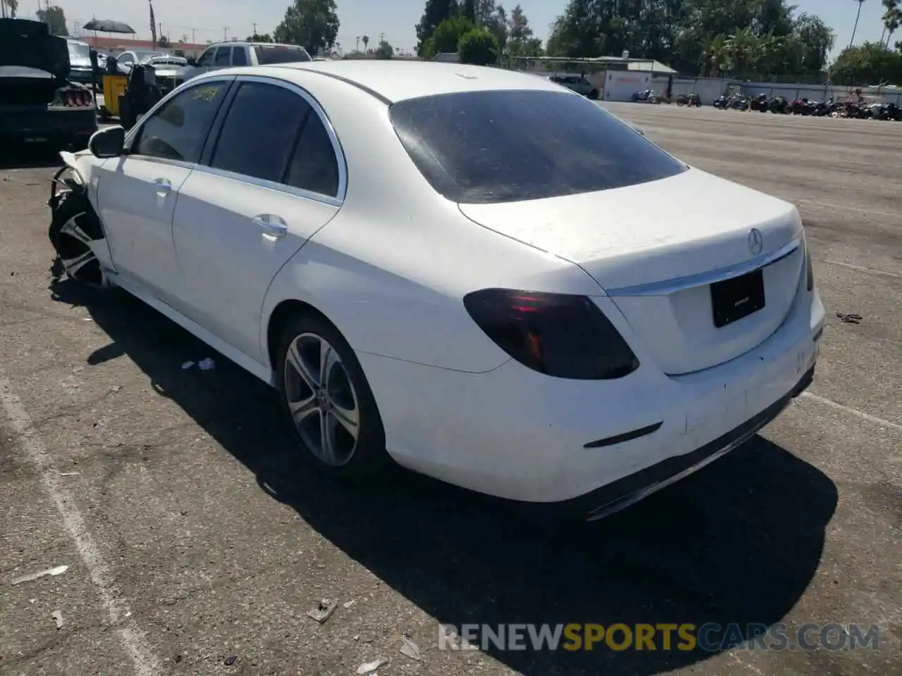 3 Photograph of a damaged car WDDZF4JB2KA523942 MERCEDES-BENZ E-CLASS 2019