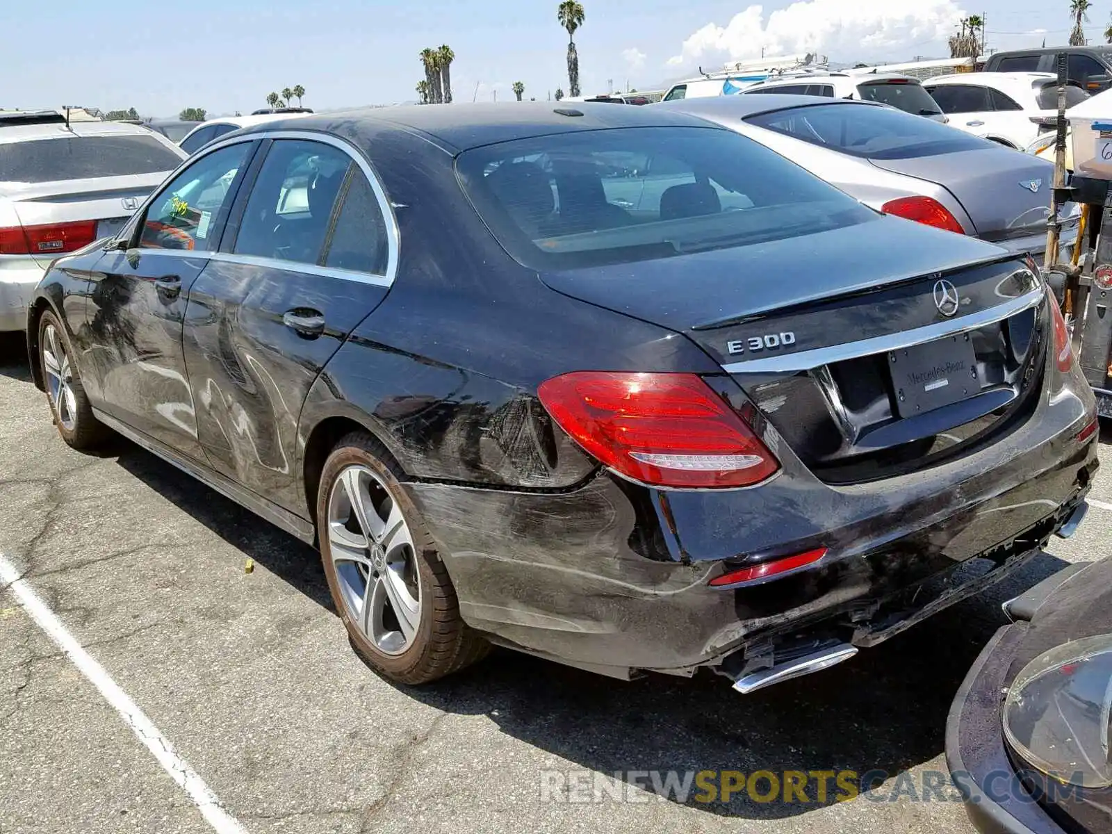 3 Photograph of a damaged car WDDZF4JB2KA527358 MERCEDES-BENZ E CLASS 2019