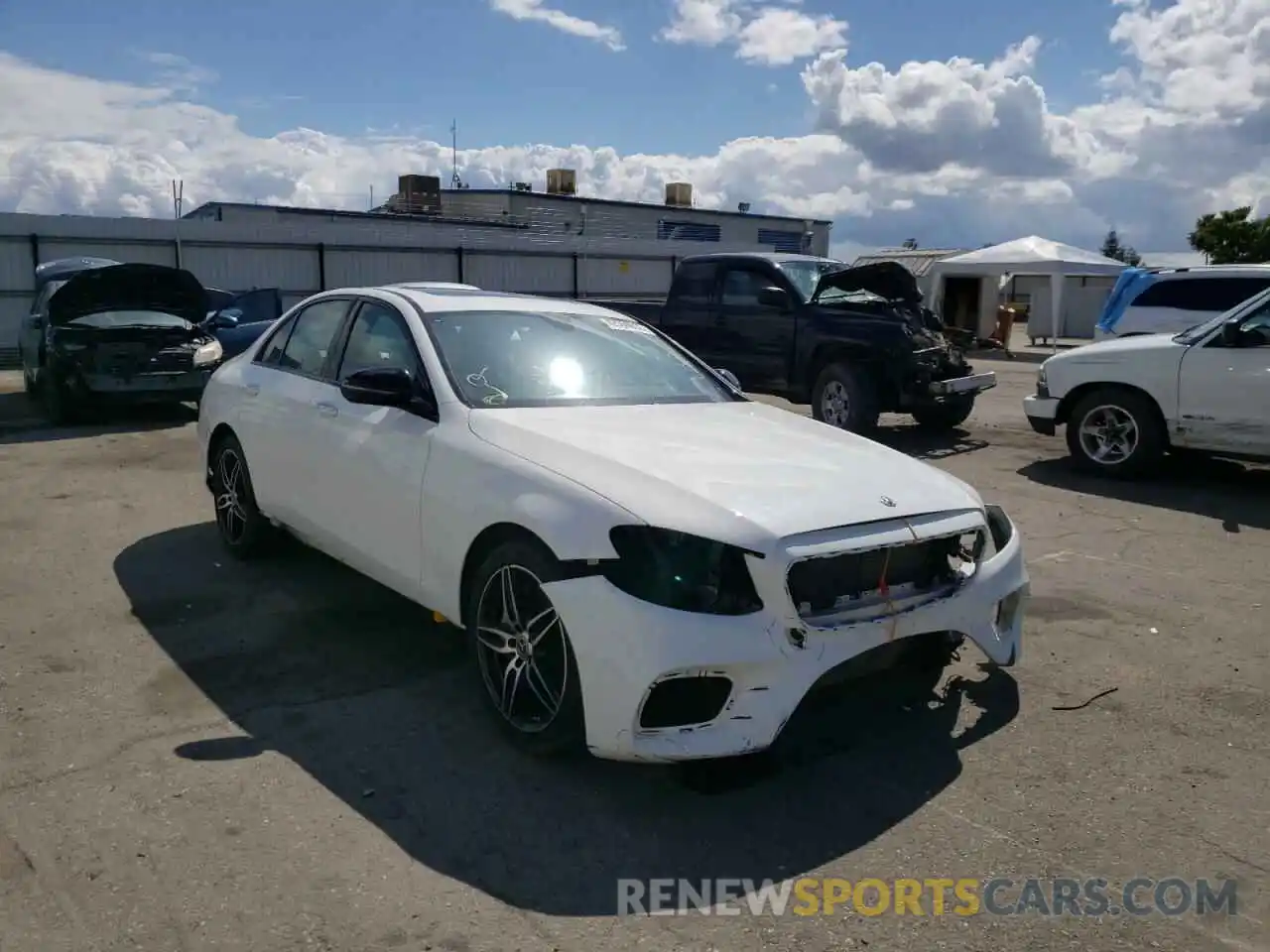 1 Photograph of a damaged car WDDZF4JB2KA542989 MERCEDES-BENZ E-CLASS 2019