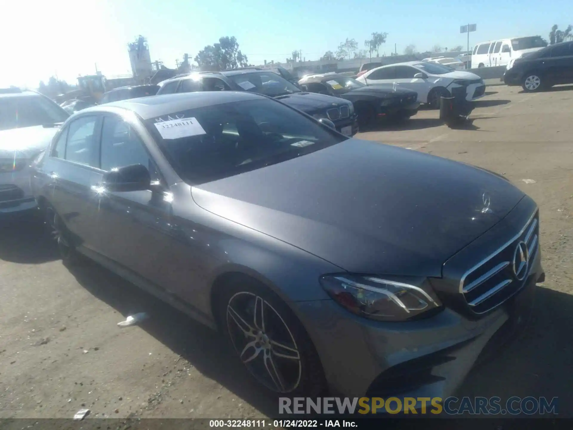 1 Photograph of a damaged car WDDZF4JB2KA583753 MERCEDES-BENZ E-CLASS 2019