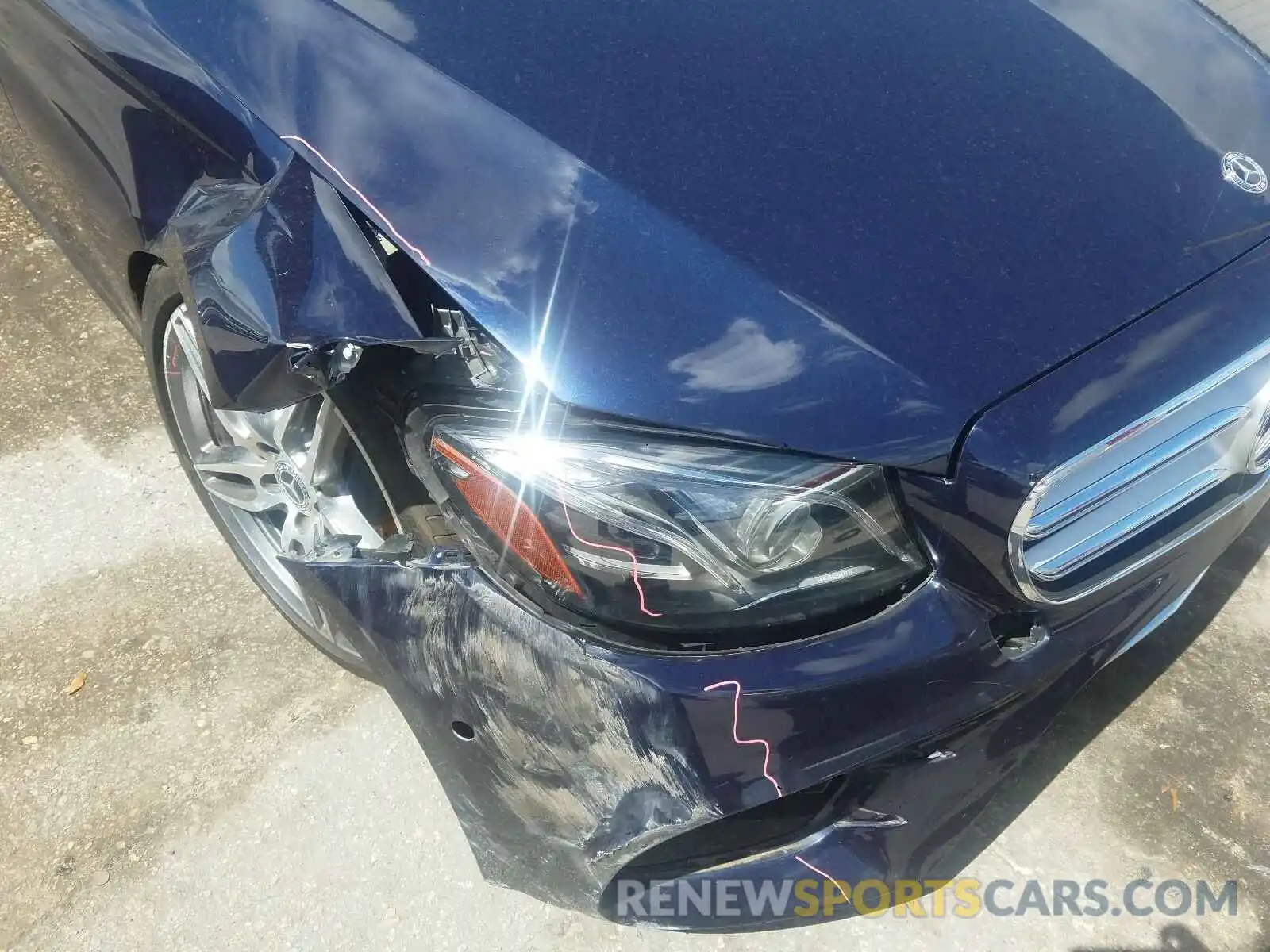9 Фотография поврежденного автомобиля WDDZF4JB2KA593084 MERCEDES-BENZ E CLASS 2019