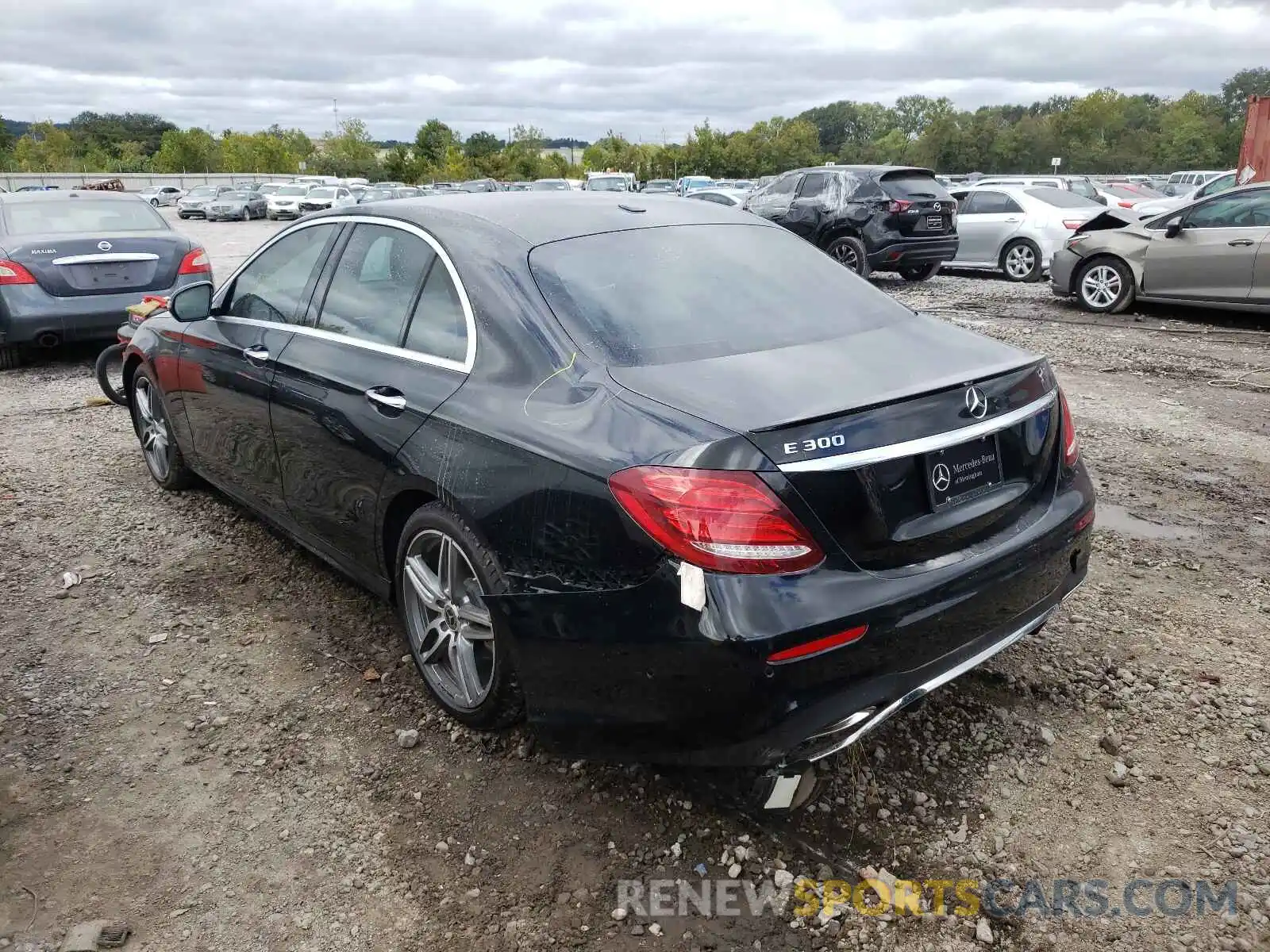 3 Photograph of a damaged car WDDZF4JB2KA622213 MERCEDES-BENZ E-CLASS 2019