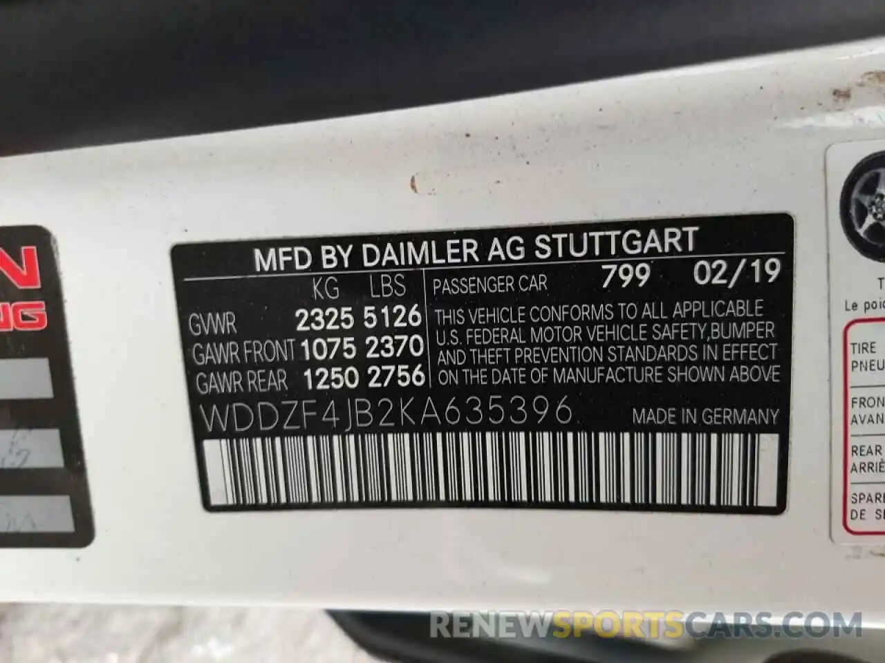 10 Photograph of a damaged car WDDZF4JB2KA635396 MERCEDES-BENZ E-CLASS 2019