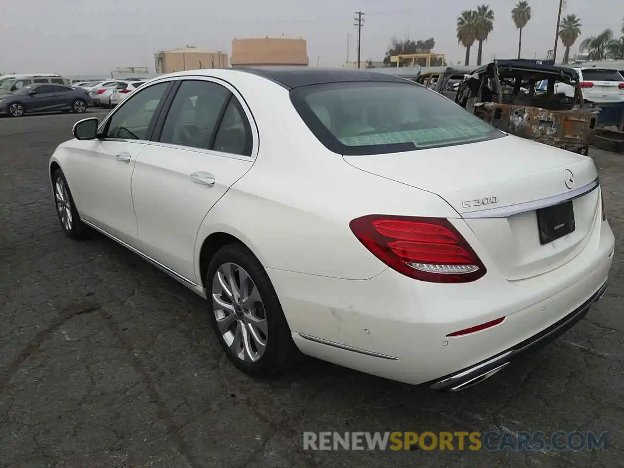 3 Photograph of a damaged car WDDZF4JB2KA635396 MERCEDES-BENZ E-CLASS 2019