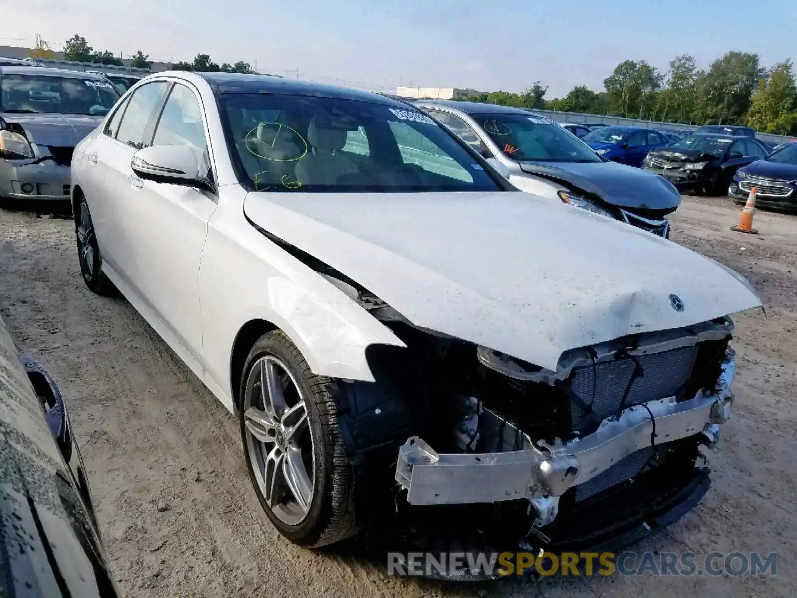 1 Photograph of a damaged car WDDZF4JB3KA489994 MERCEDES-BENZ E CLASS 2019